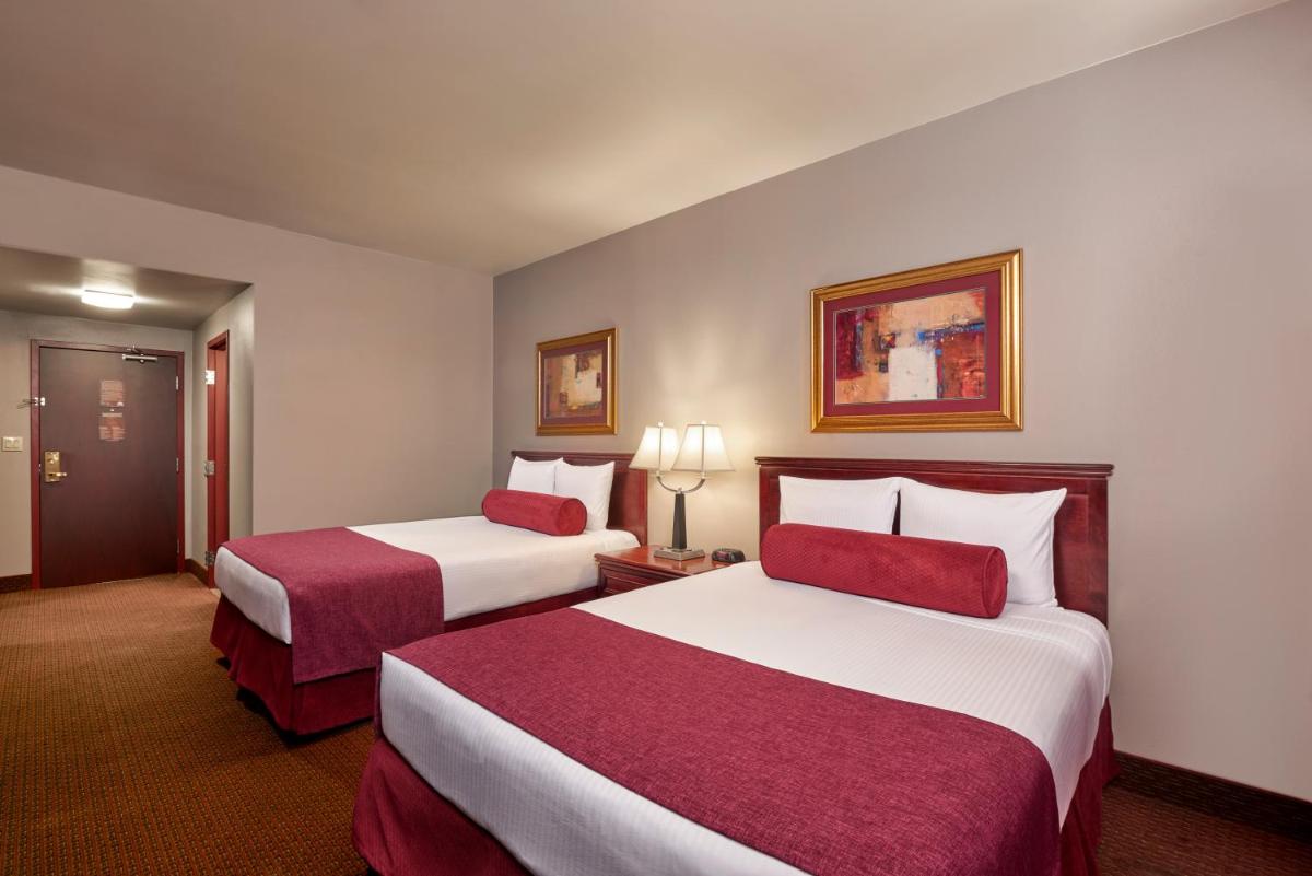 Four Queens Hotel and Casino 23