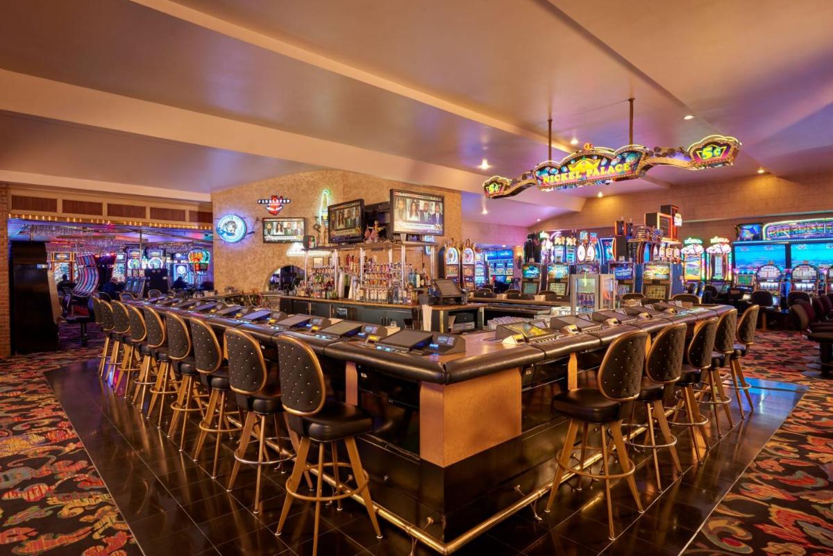 Four Queens Hotel and Casino 34