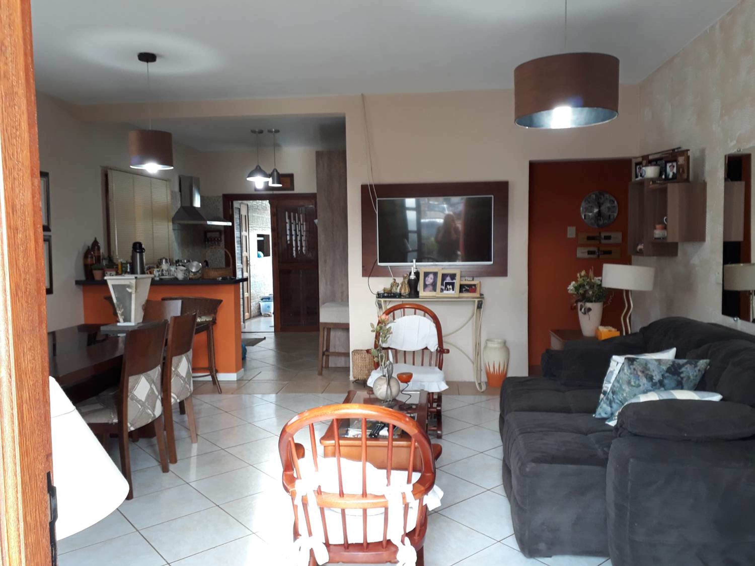 Casa Familiar - Teresa Batista