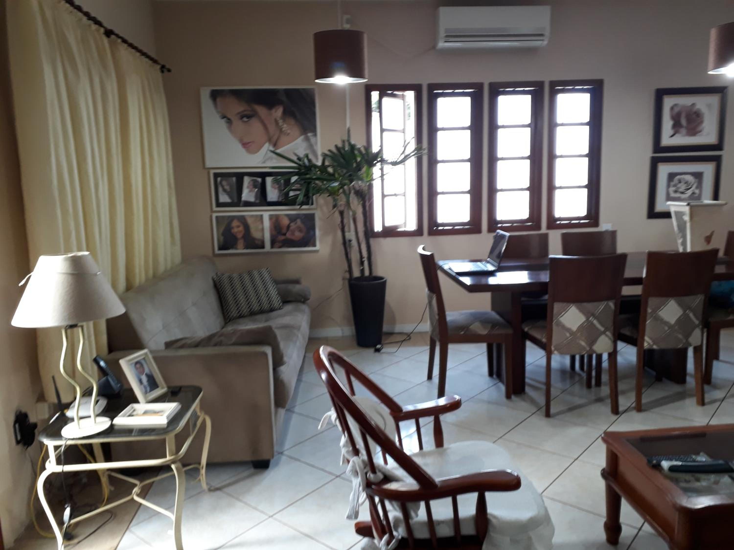 Casa Familiar - Teresa Batista