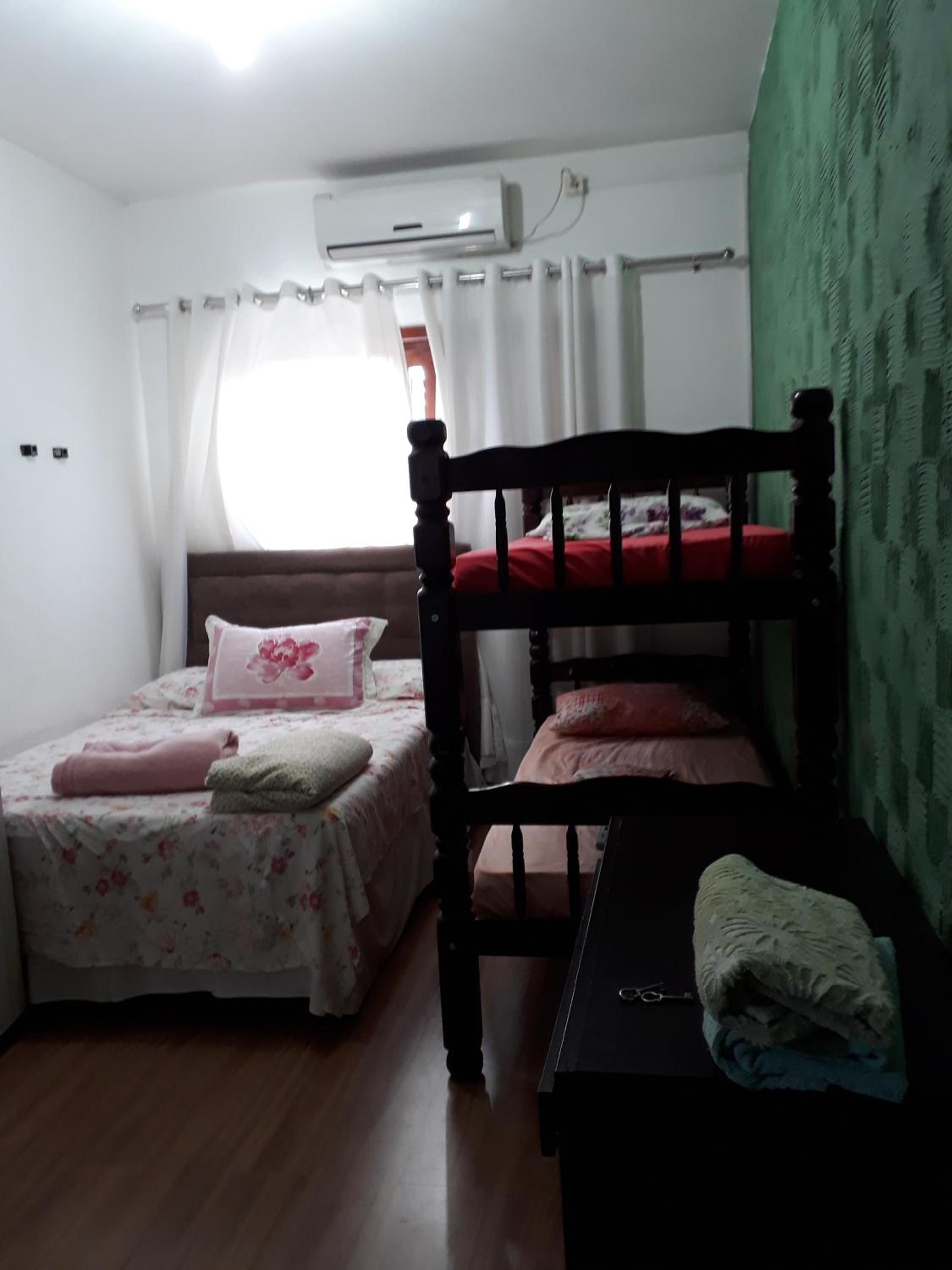 Casa Familiar - Teresa Batista