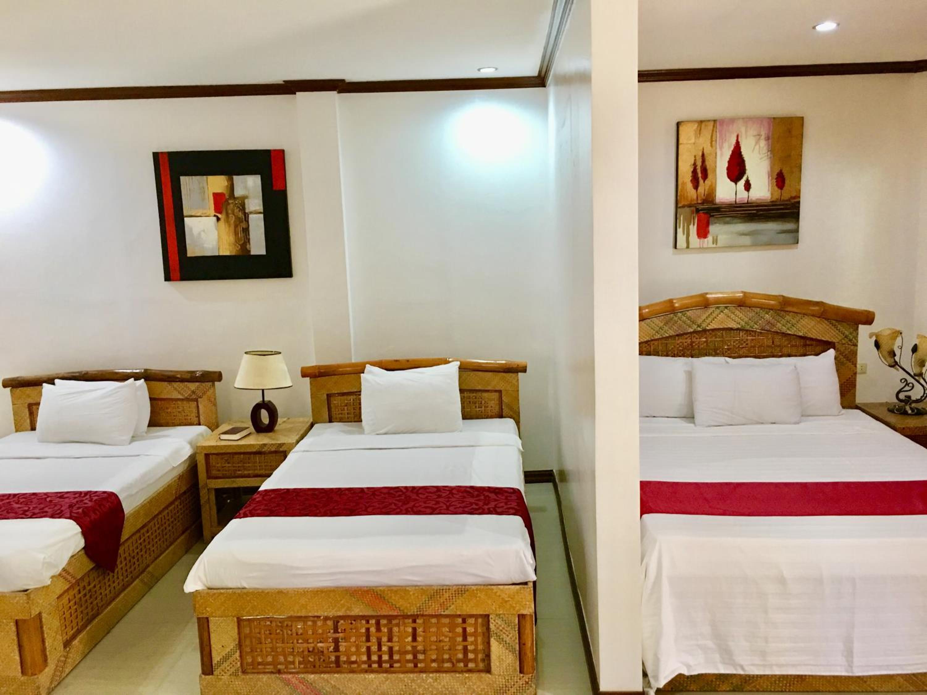 Anda White Beach Resort