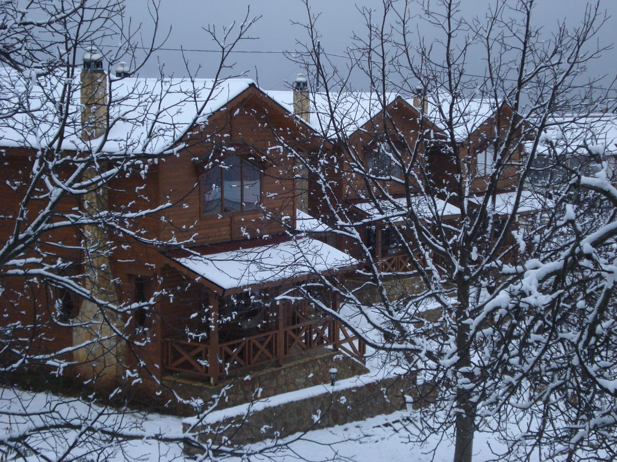 Feggarognemata Suites view 4