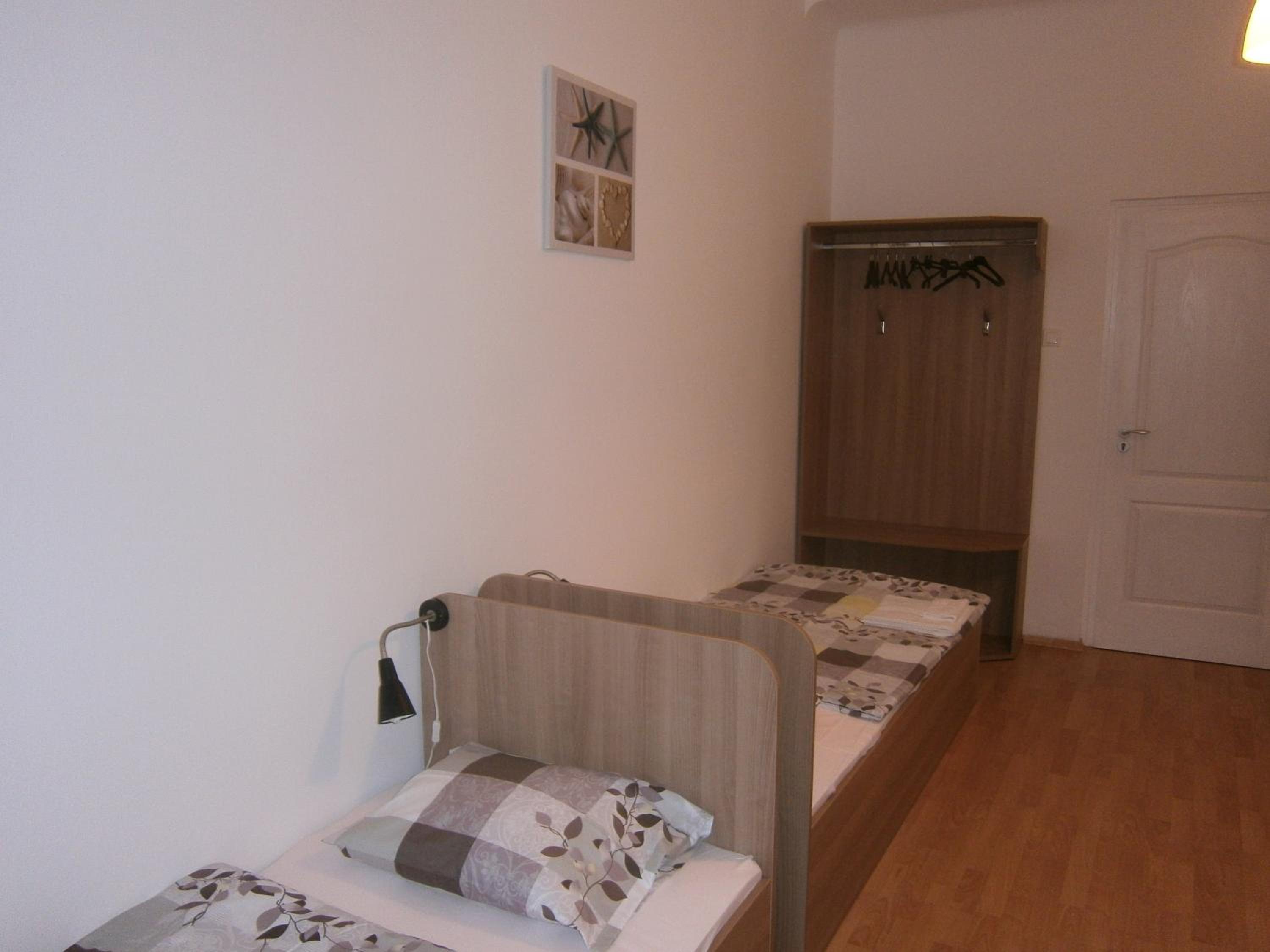 Photo 38
