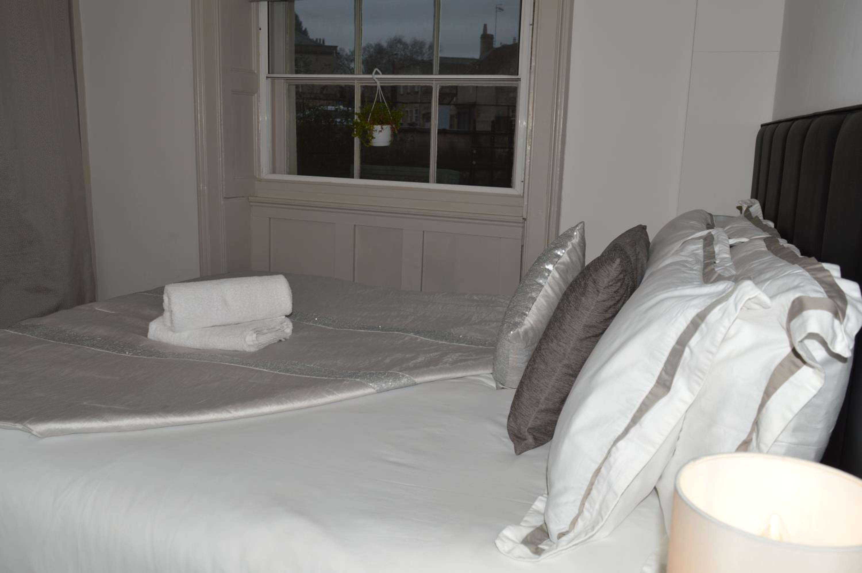 Ground Floor City Retreat view 5