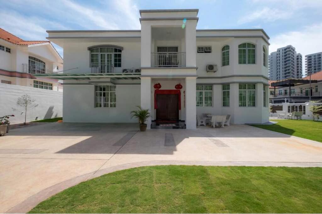 6, Persiaran Tanjung Bunga 3 photo 2