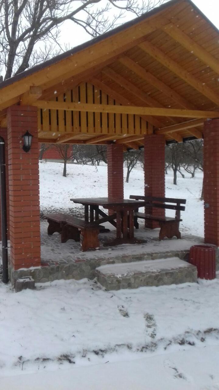 outdoor BBQ area