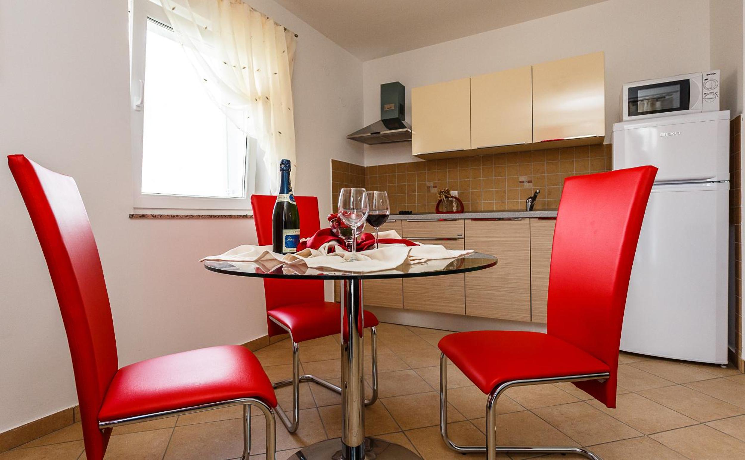 Mare & Mons Seafront Apartments