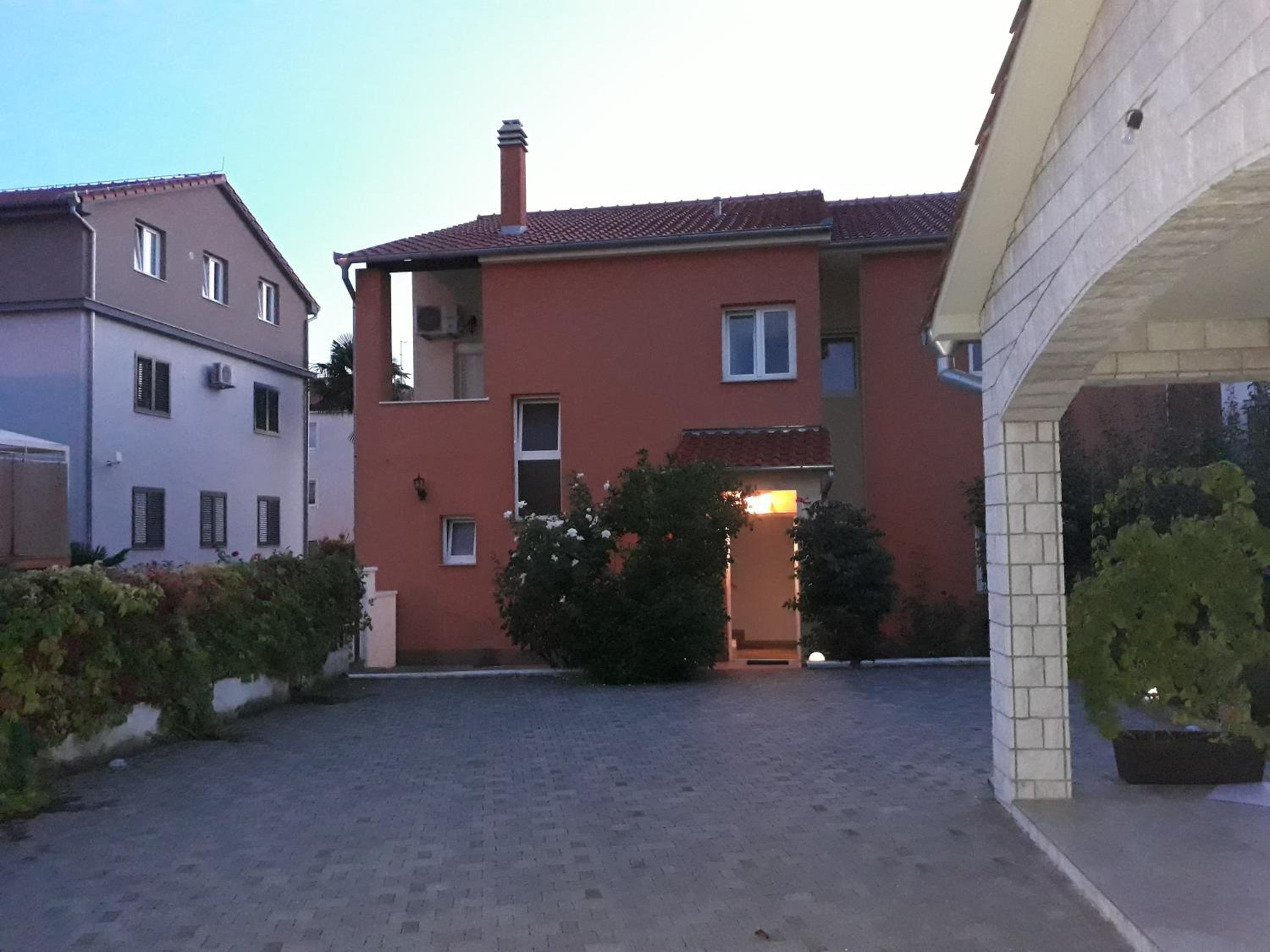 Photo 29
