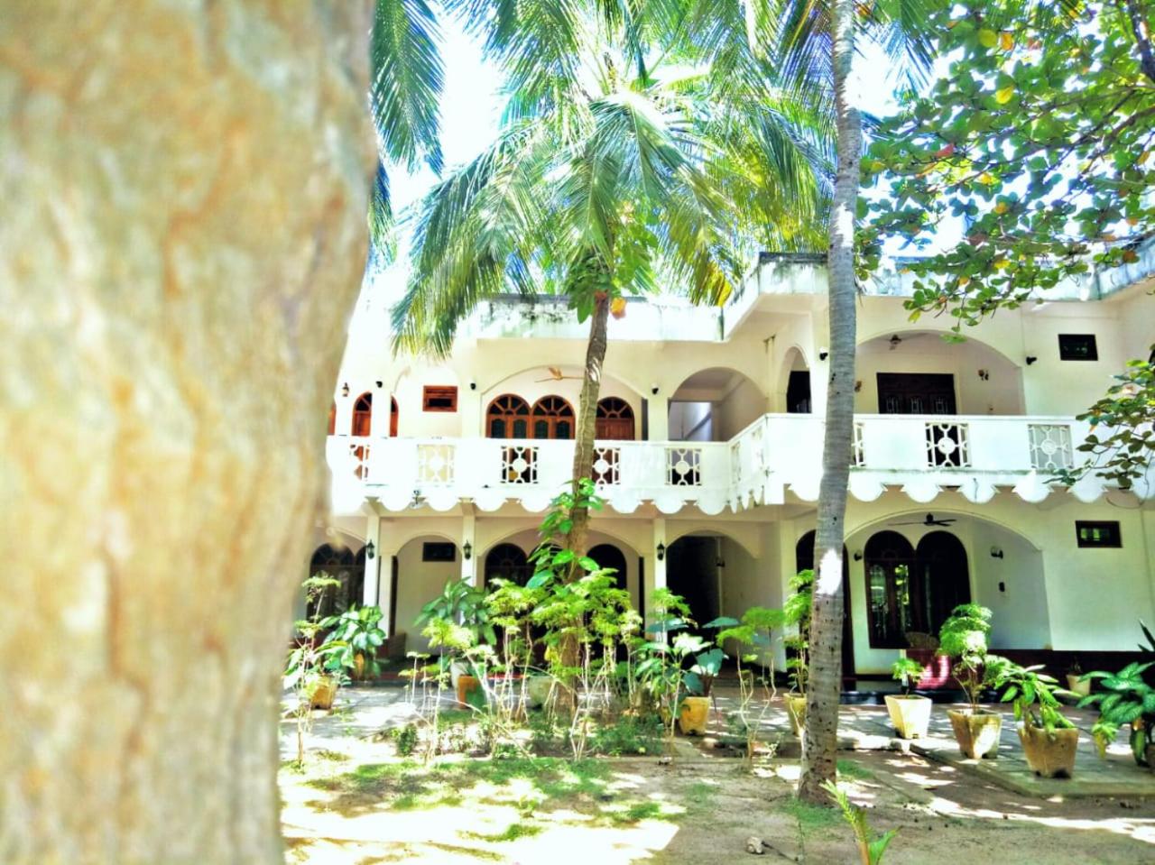Palm Beach Resort by Yosha Guest