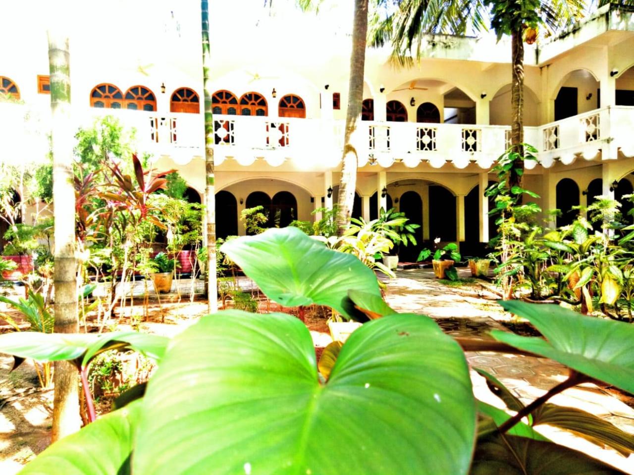 Palm Beach Resort by Yosha Guest