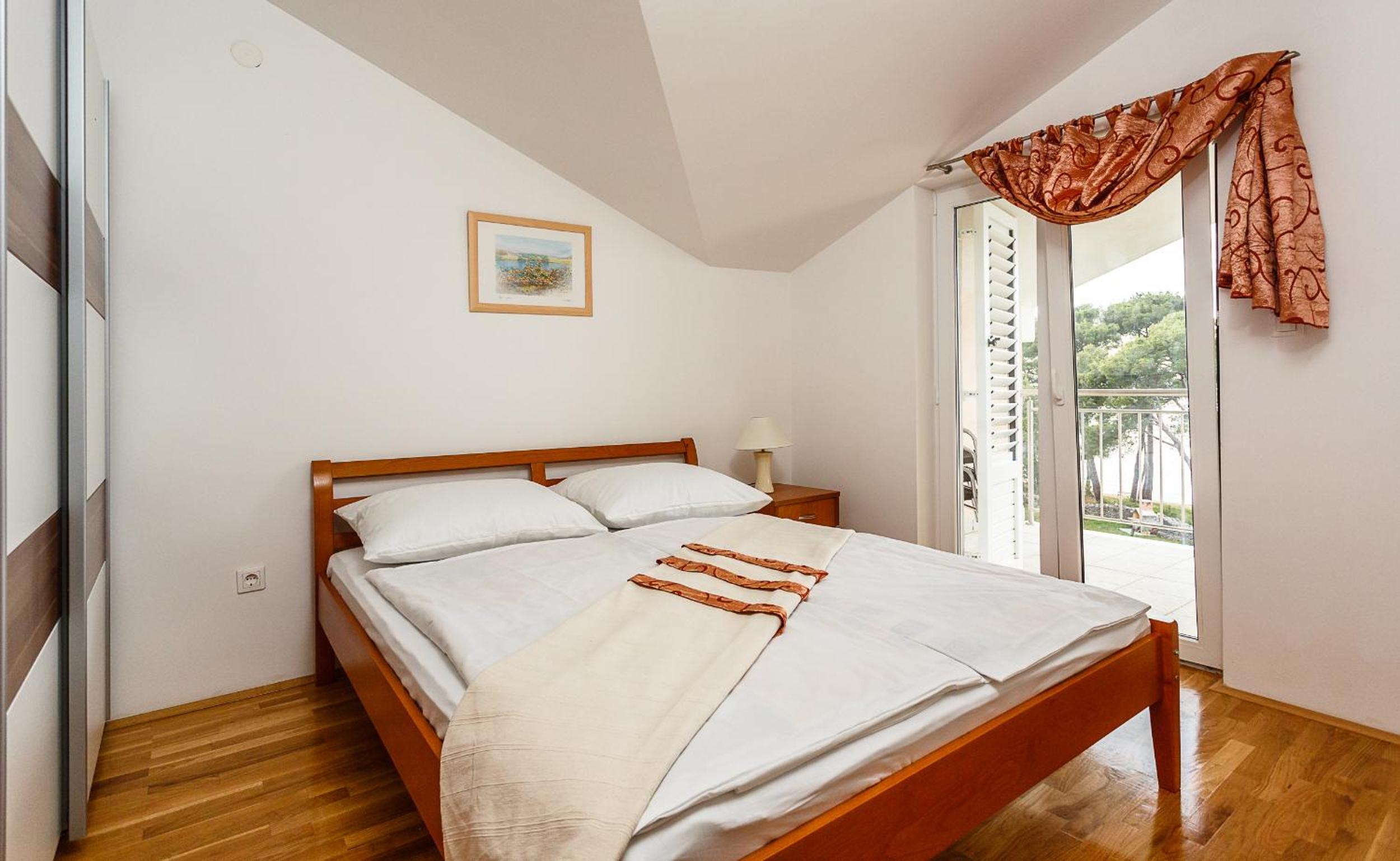 Mare & Mons Seafront Apartments
