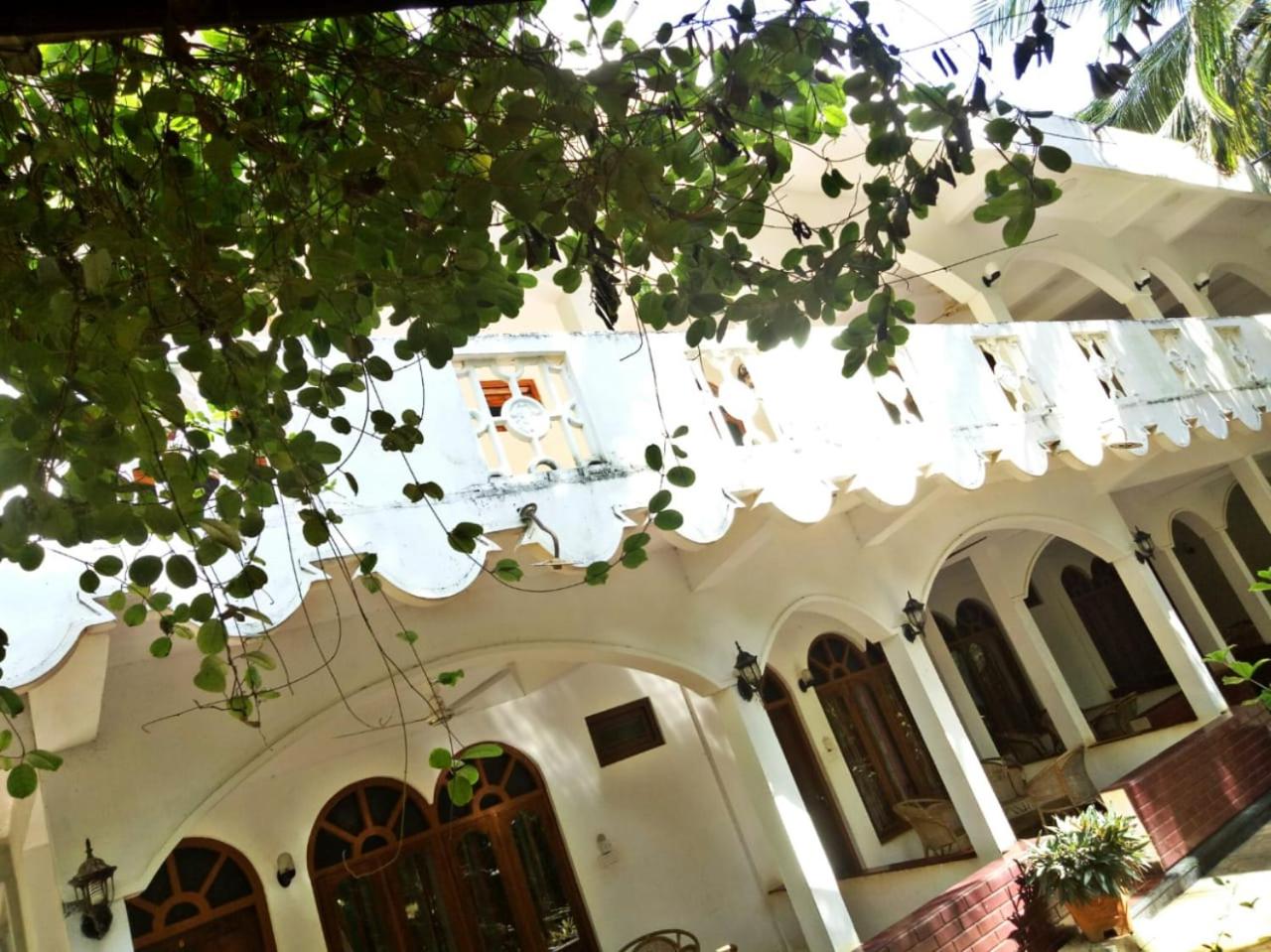 Palm Beach Resort by Yosha Guest