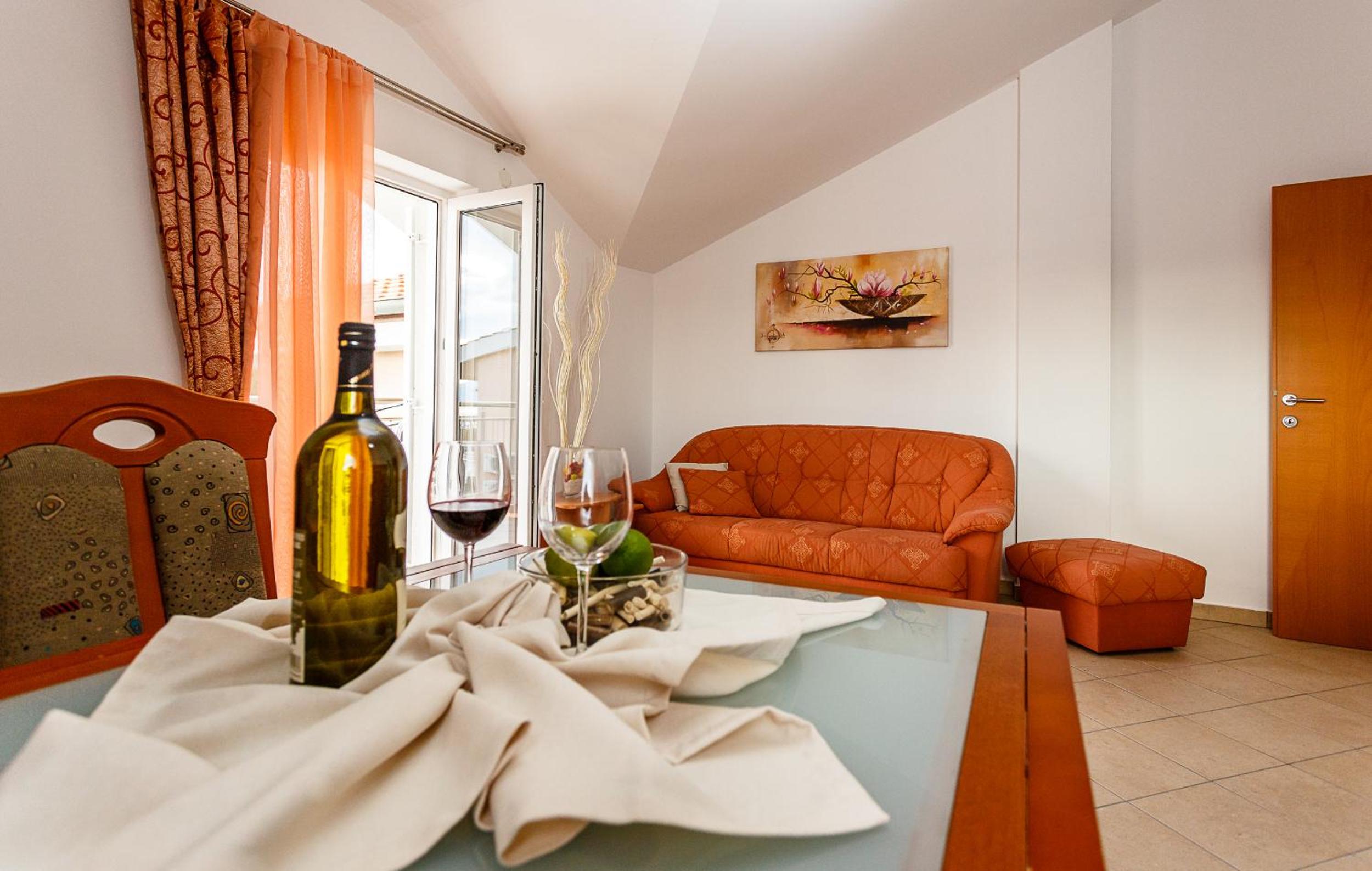 Mare & Mons Seafront Apartments