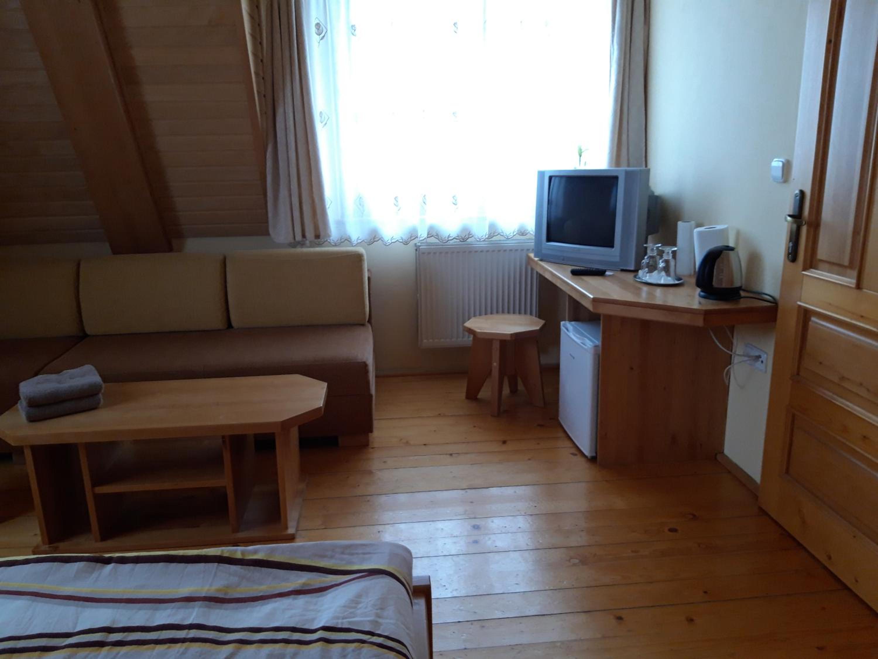 Photo 24