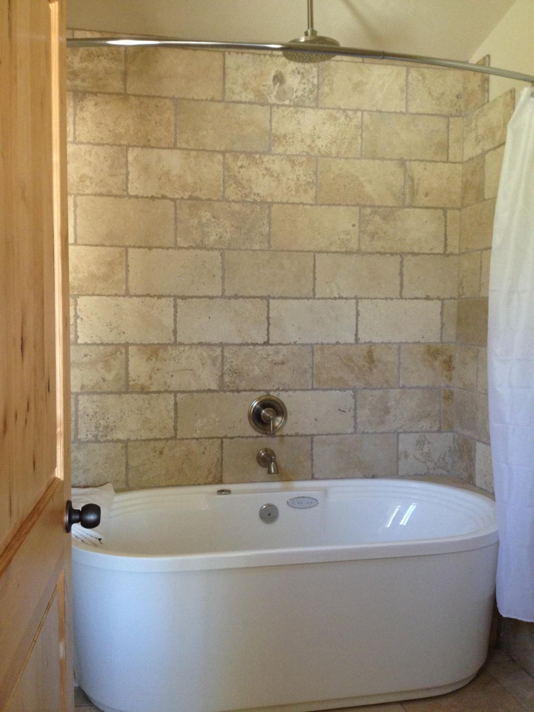 Stone Canyon Inn view 2