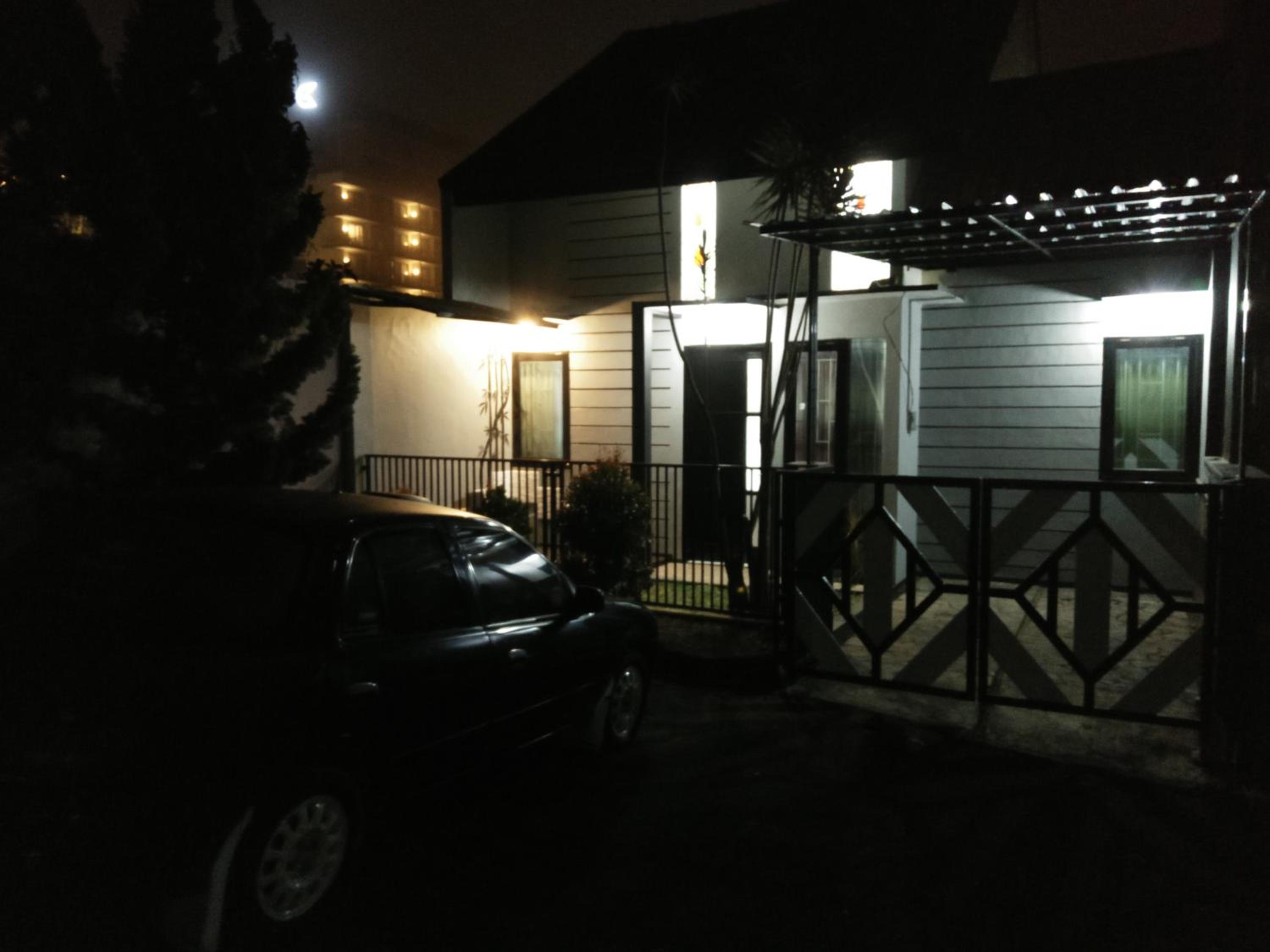 Vila Oma Sukari Syariah Home Living view 2