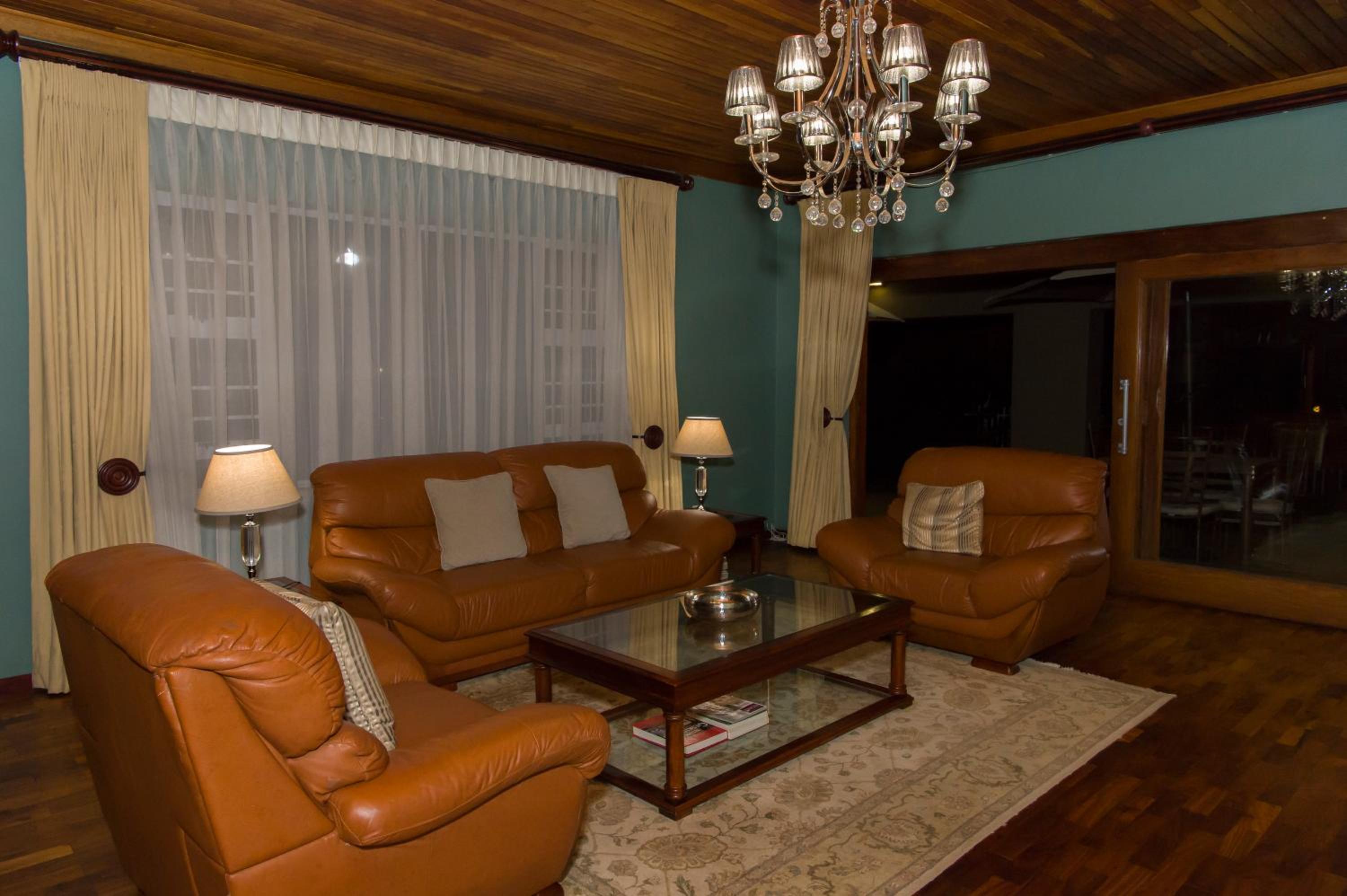Bayswater Lodge