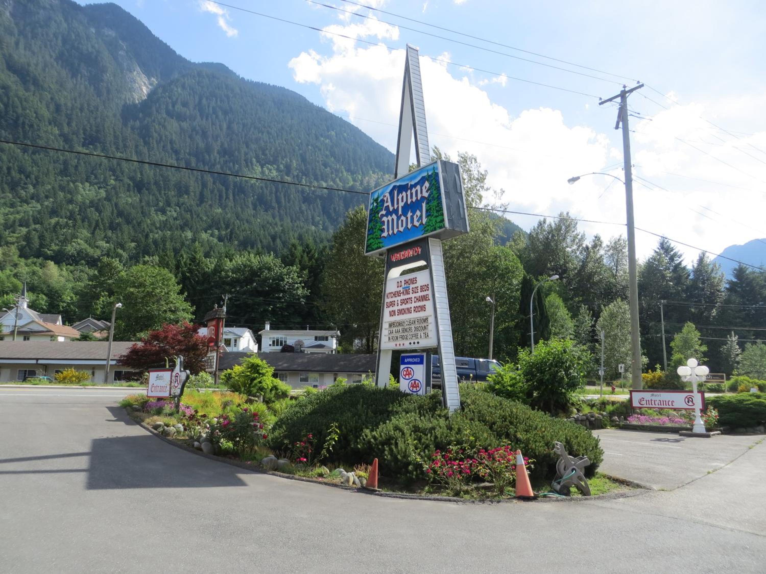 Alpine Motel - Image 3