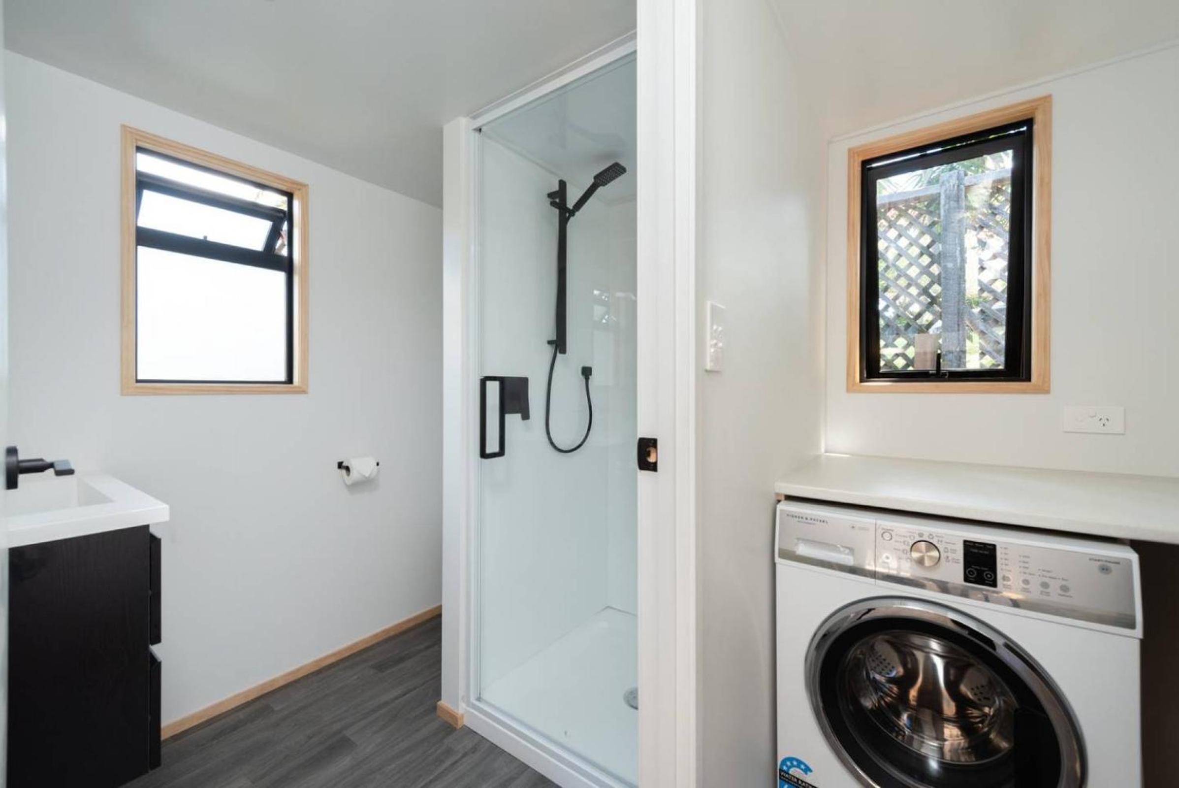 Cozy Tiny House Hideaway view 2