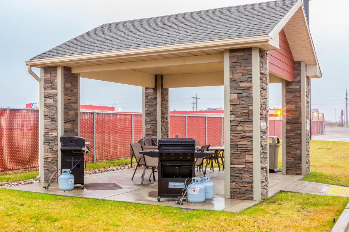 outdoor BBQ area