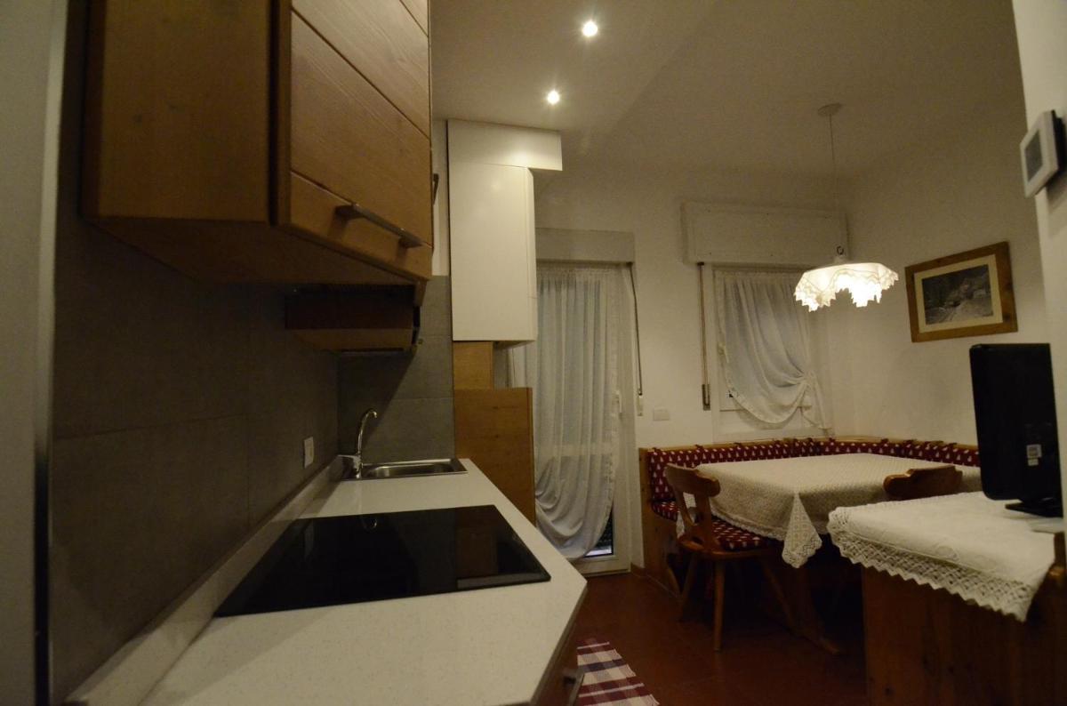 Continental 101- 4 beds view 4