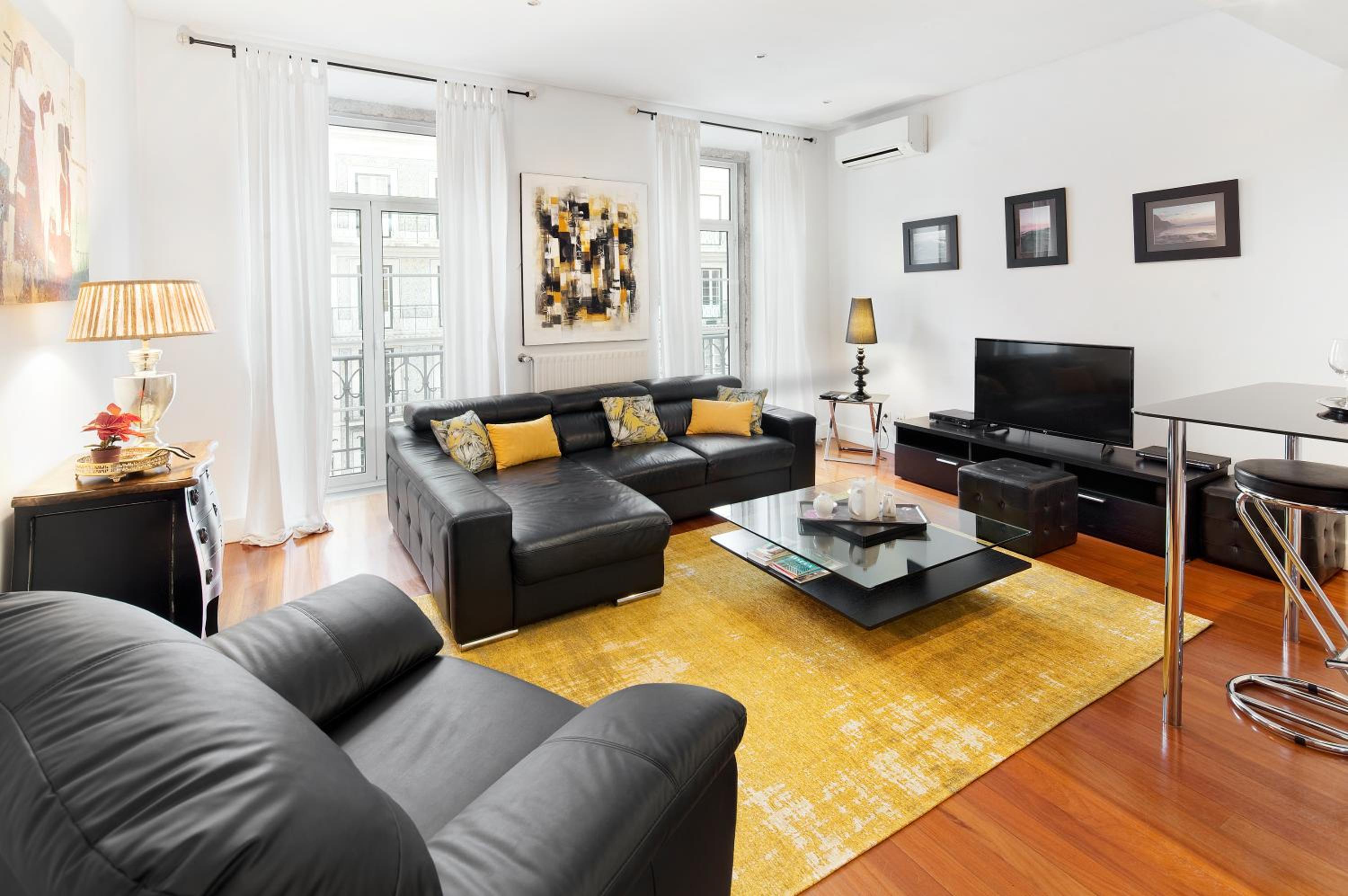 Lisbon Rentals Chiado