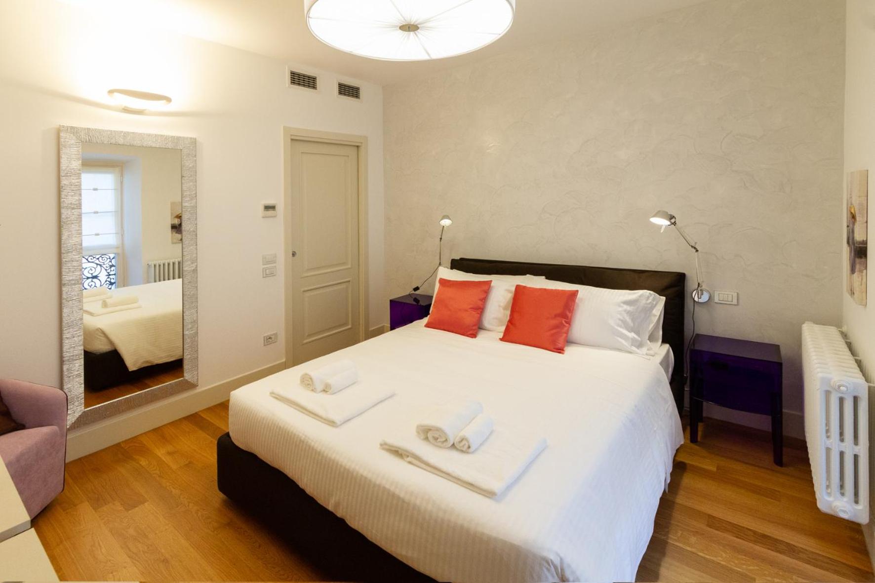 Tergesteo Palace Suite view 4