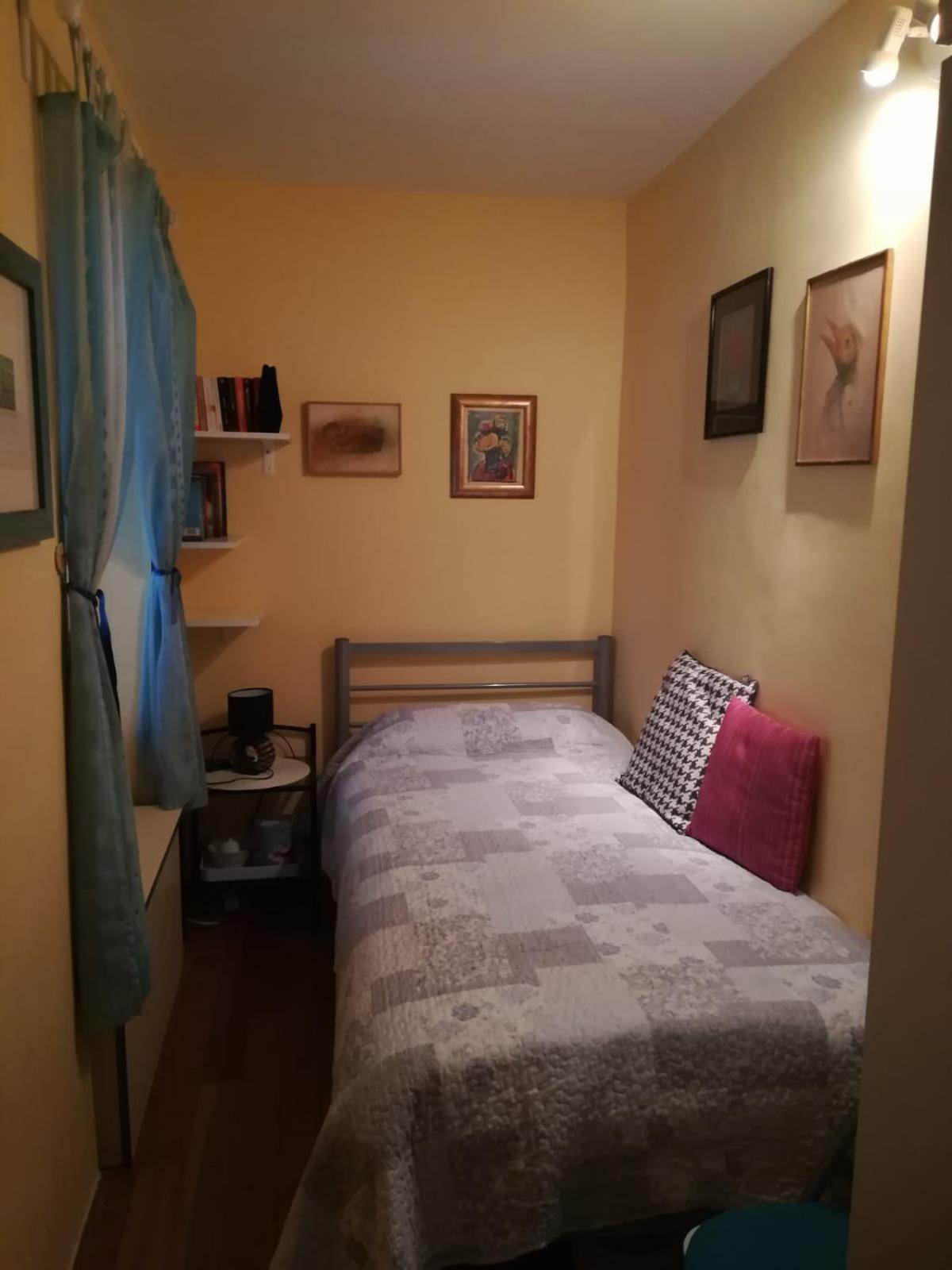 Single rooms in the heart of Split view 4
