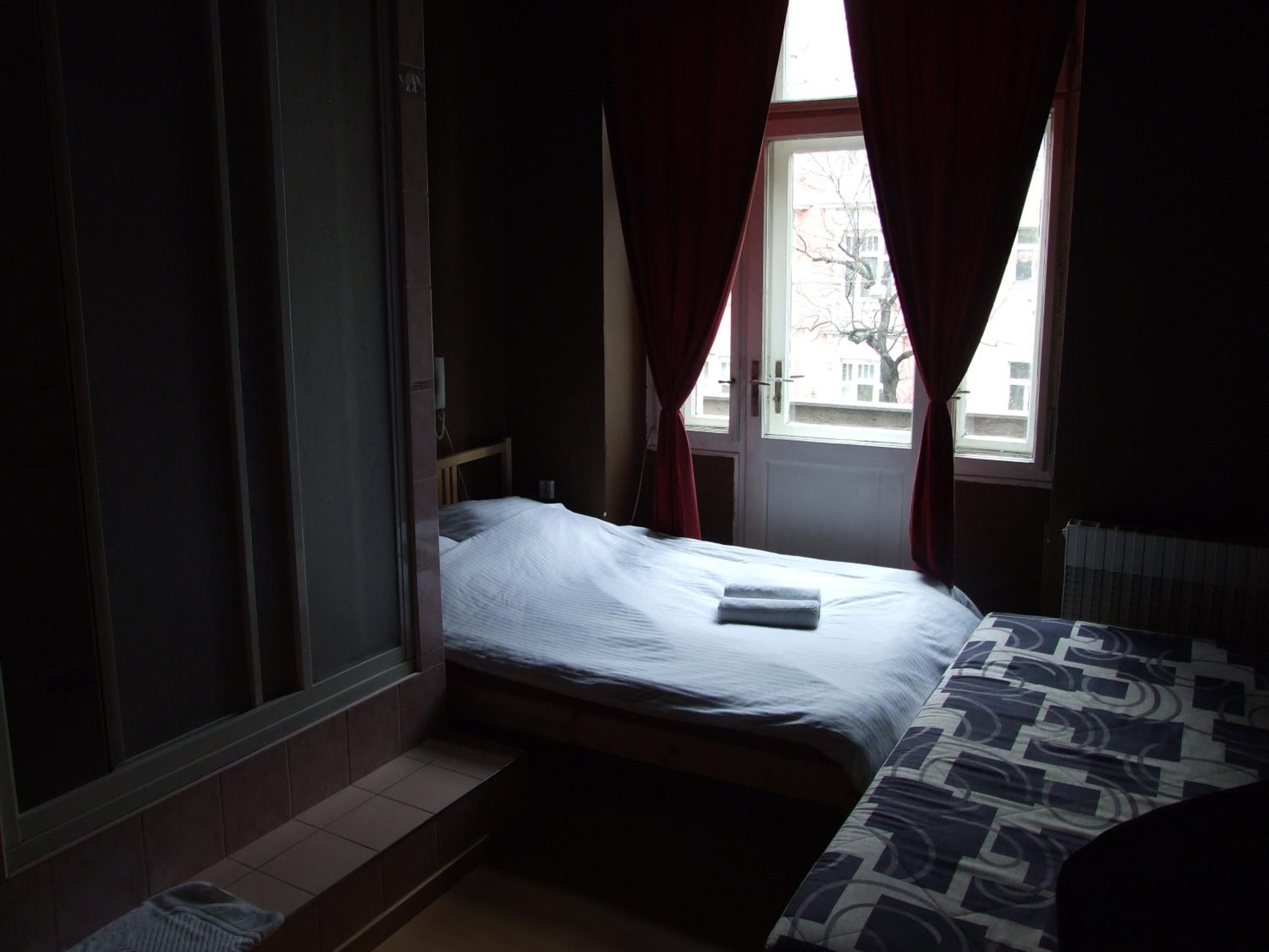 Hotel Praha Club bed & breakfast