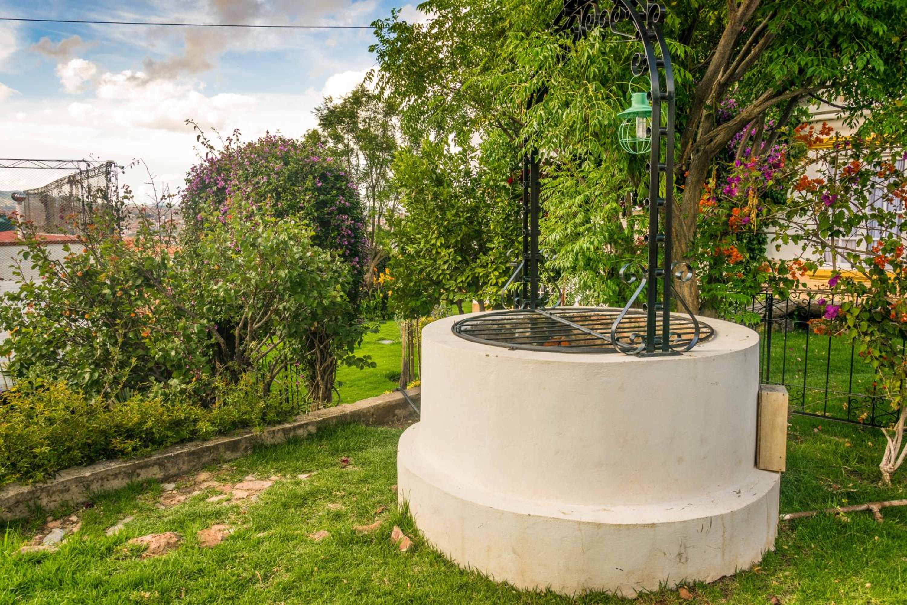 El Jardin De Su Merced B&B