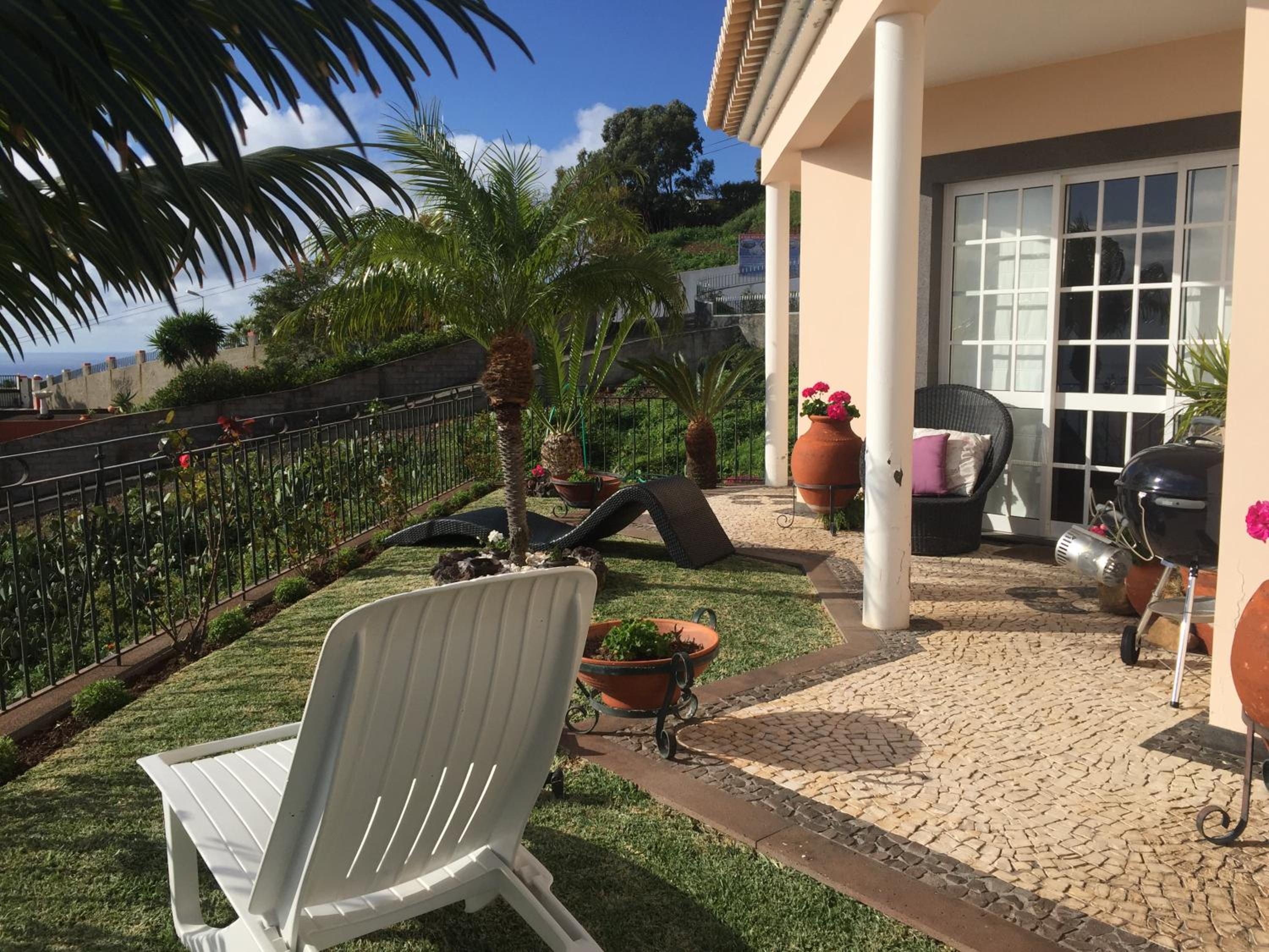 Vila Tagus Garajau view 4