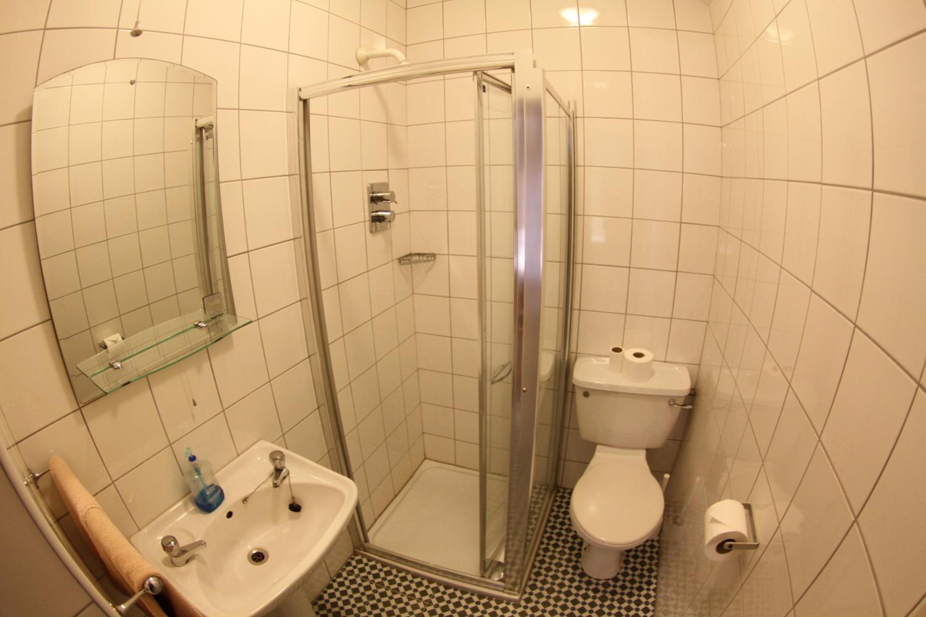 Rolling Wave Guesthouse