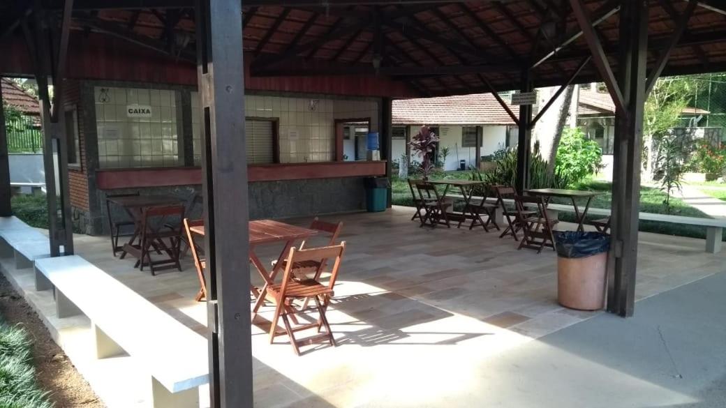 Apts no Condominio Quisisana