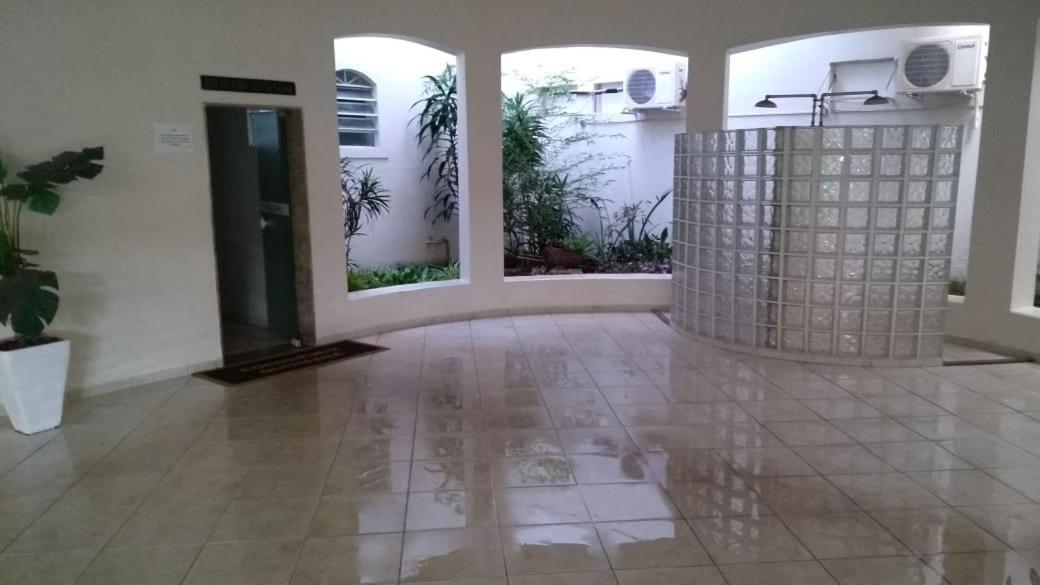 Apts no Condominio Quisisana