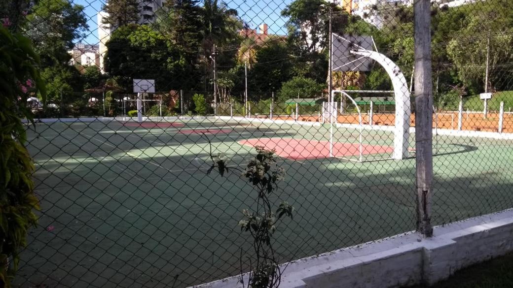 Apts no Condominio Quisisana