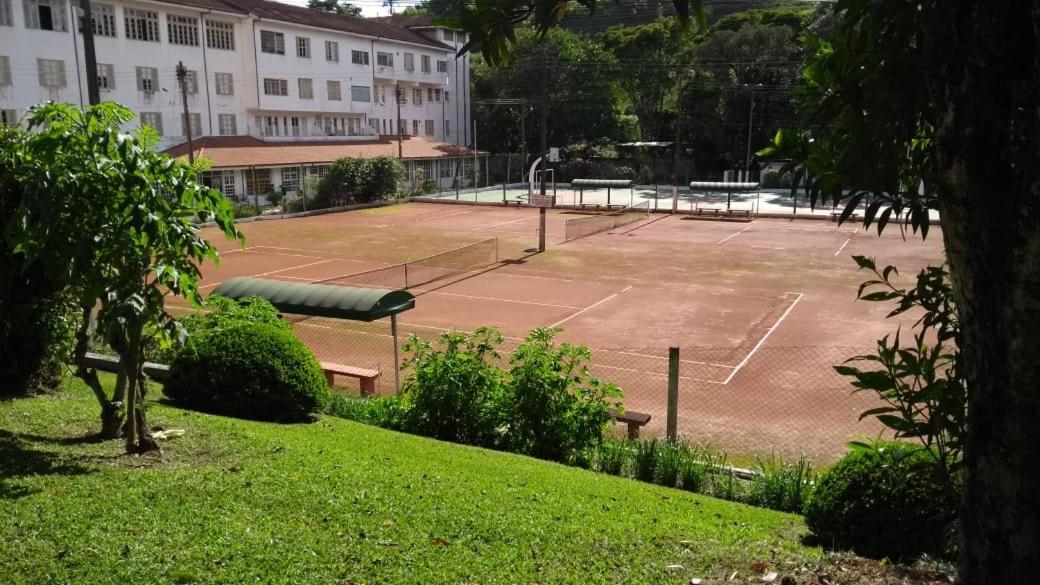 Apts no Condominio Quisisana