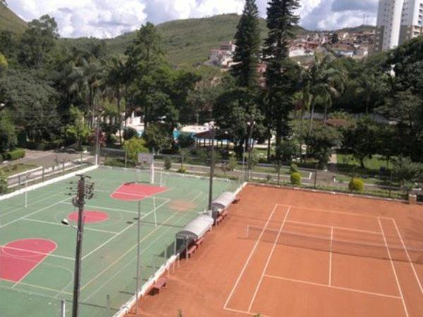Apts no Condominio Quisisana