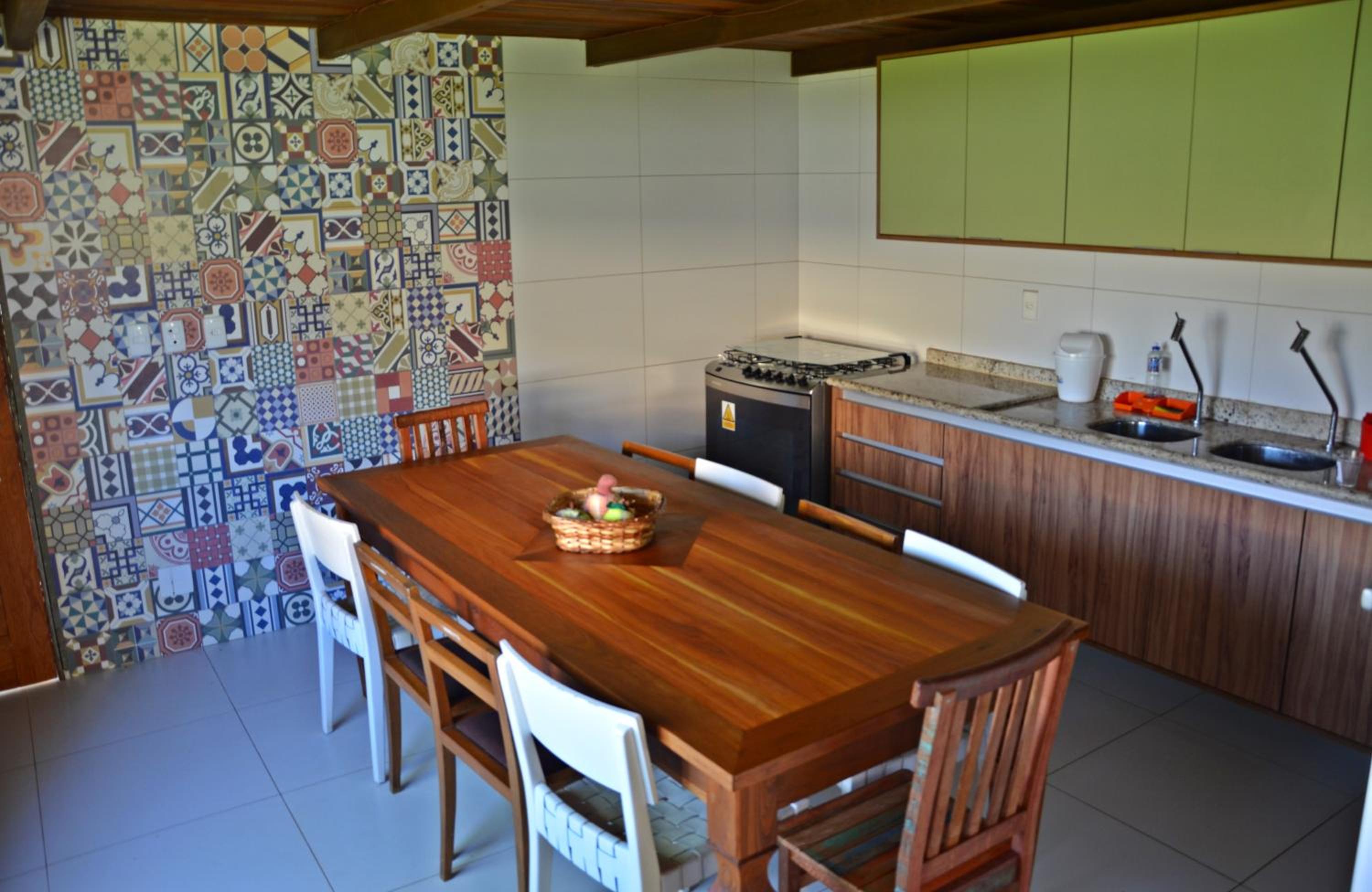 LINDA CASA 4 QUARTOS CONDOMÍNIO PARQUE INTERLAGOS