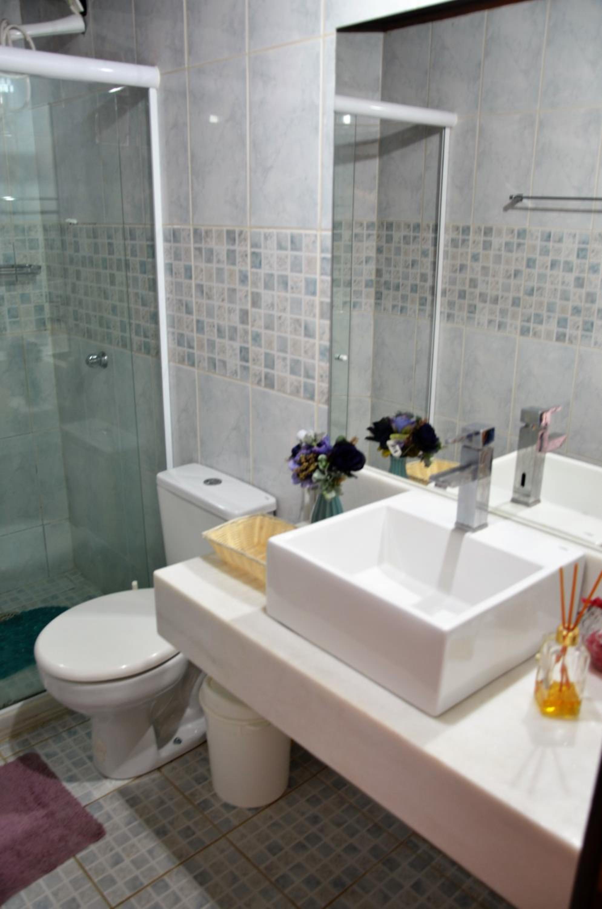 LINDA CASA 4 QUARTOS CONDOMÍNIO PARQUE INTERLAGOS