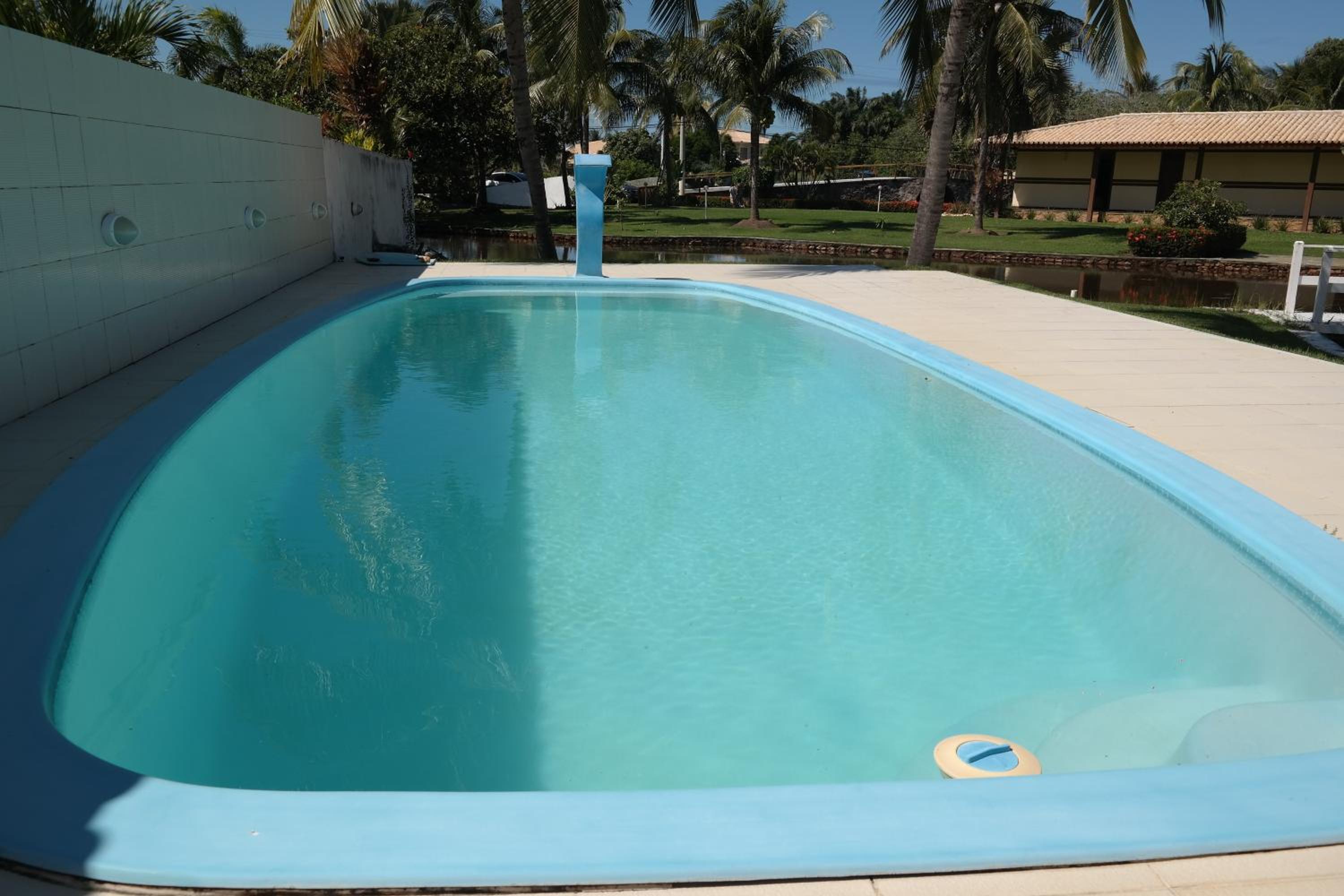 LINDA CASA 4 QUARTOS CONDOMÍNIO PARQUE INTERLAGOS