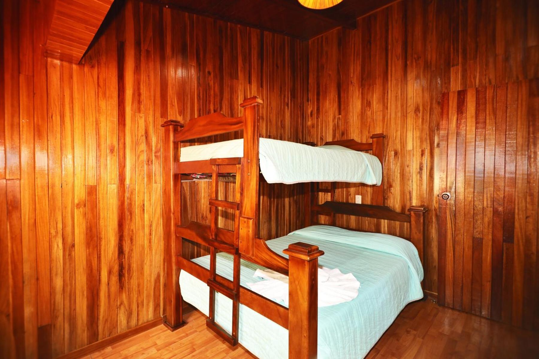 Maris Bed & Breakfast Monteverde