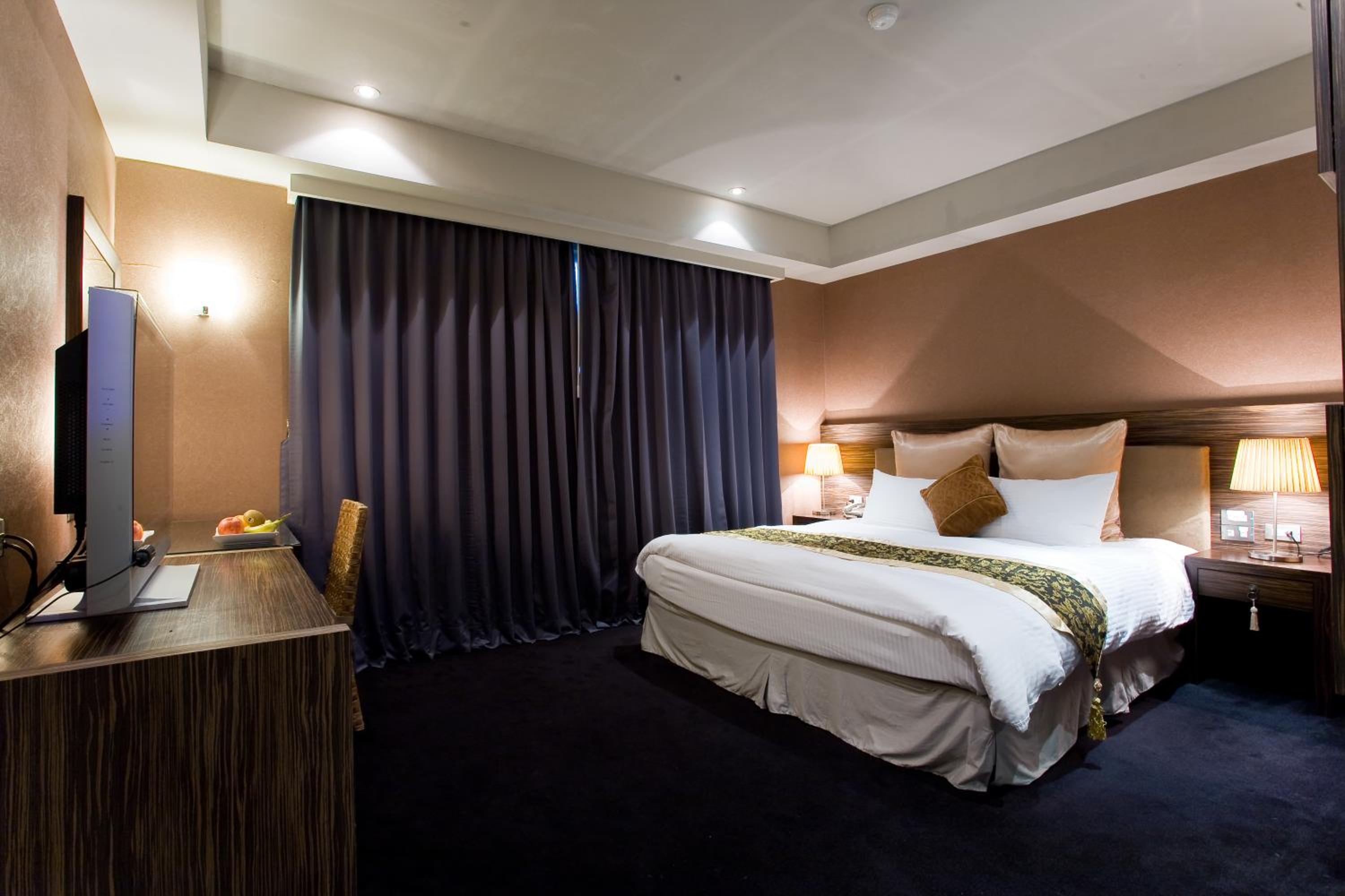H.M.Hotel