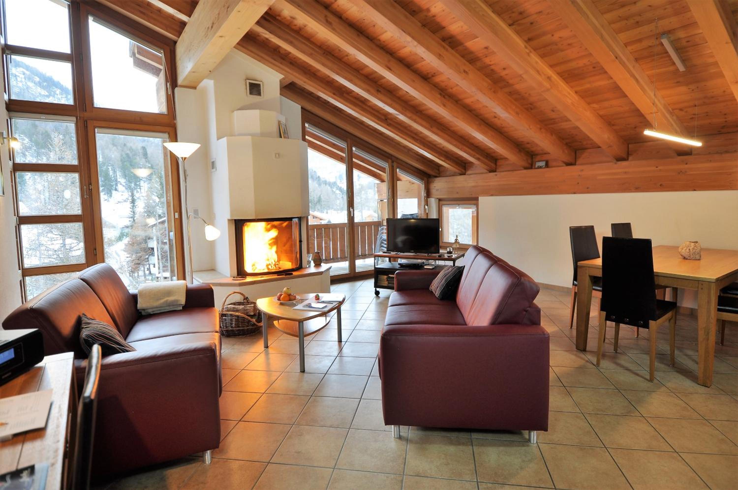 Chalet Z`Wichjehüs view 2