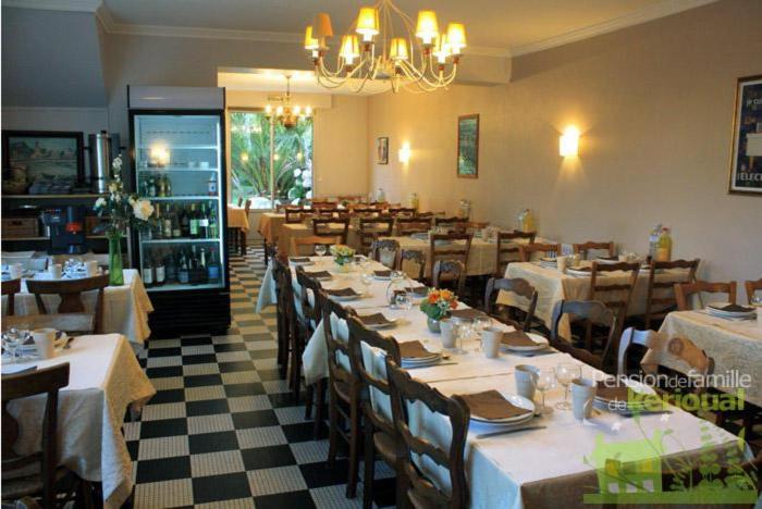 restaurant