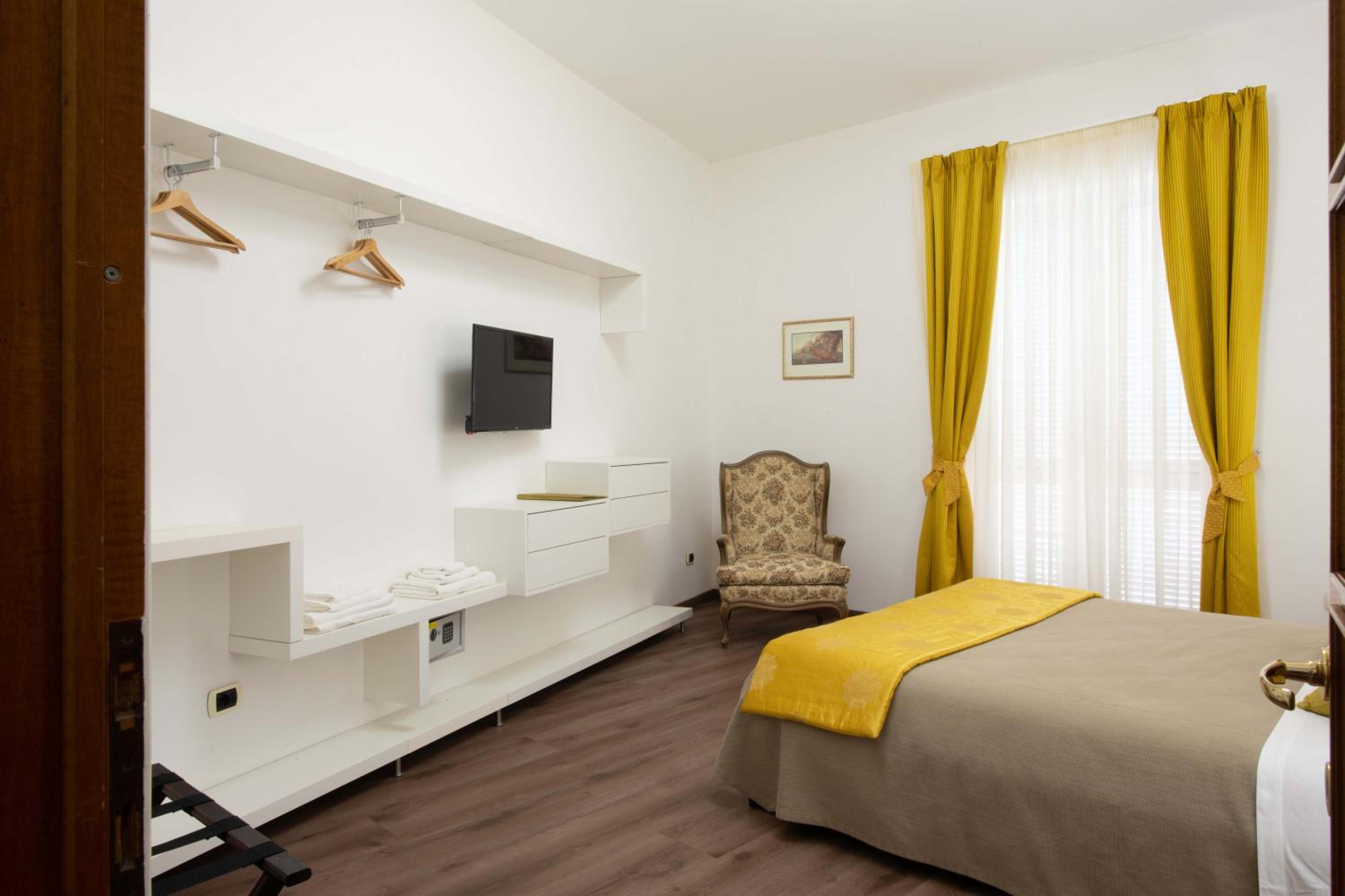 L'Insolita Reggia