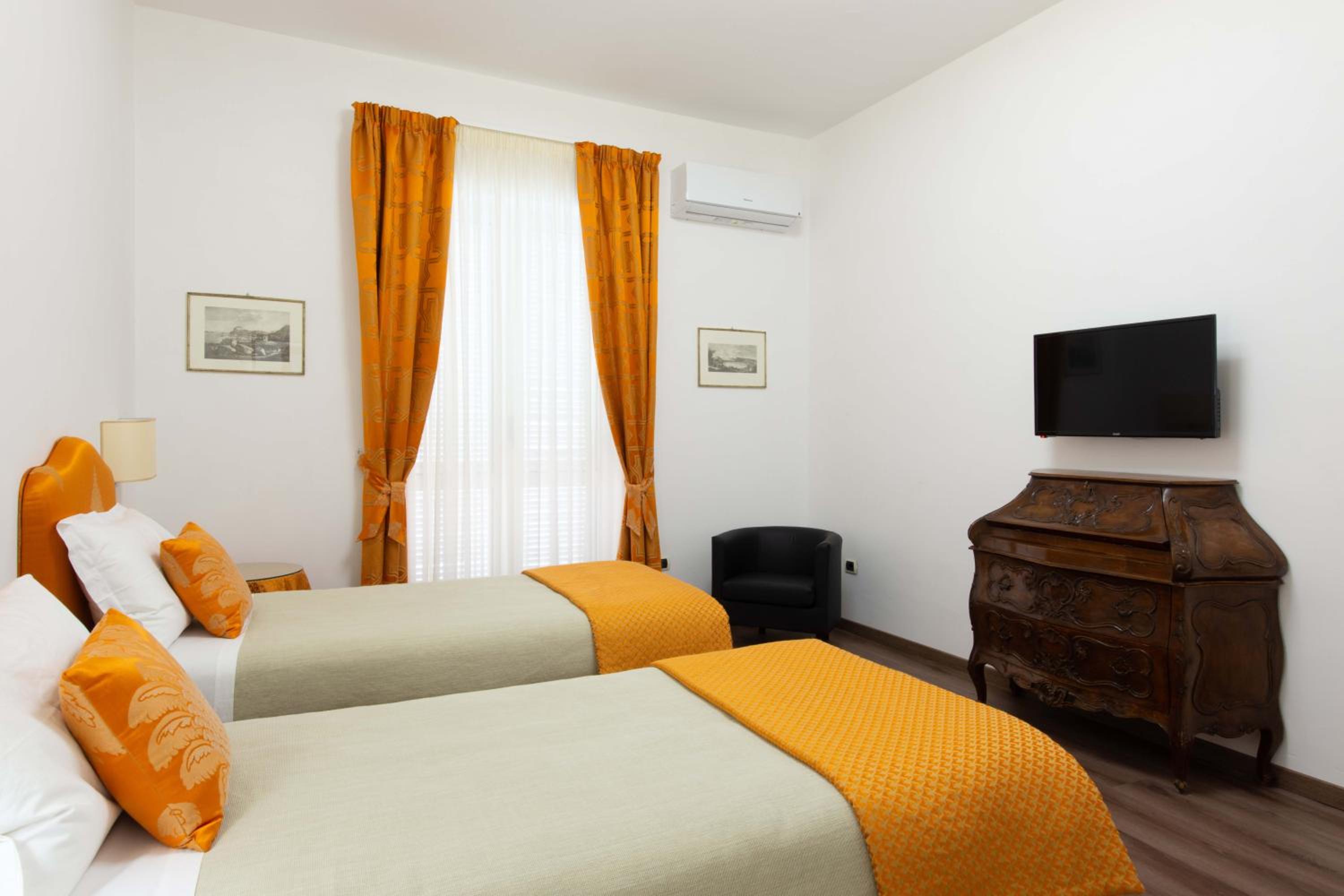L'Insolita Reggia