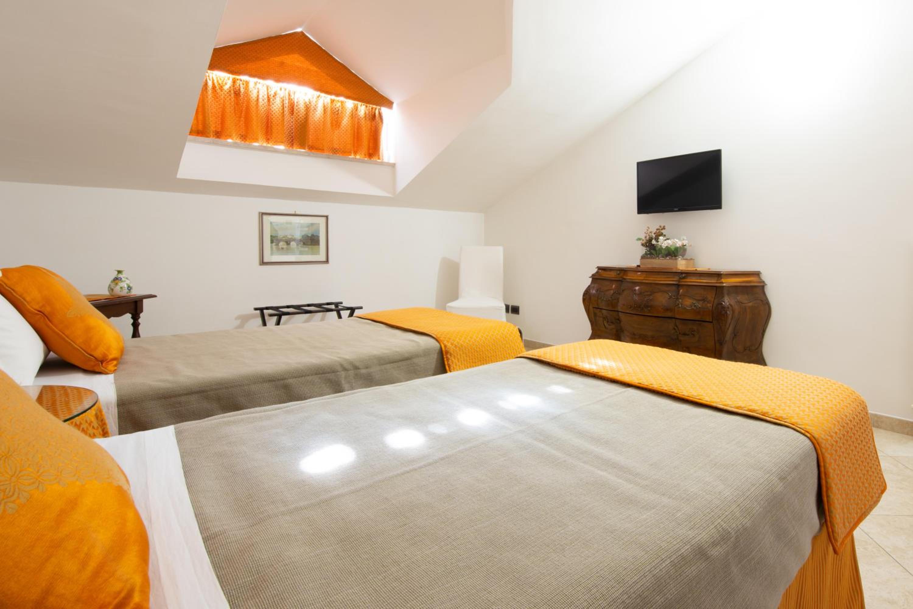 L'Insolita Reggia