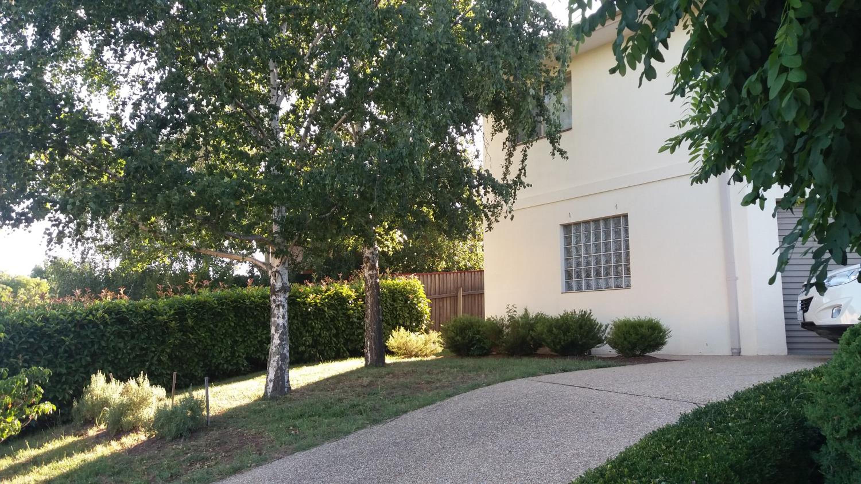 Canberra Vacations - Sweet Home by the Golf Course - Property Image 1