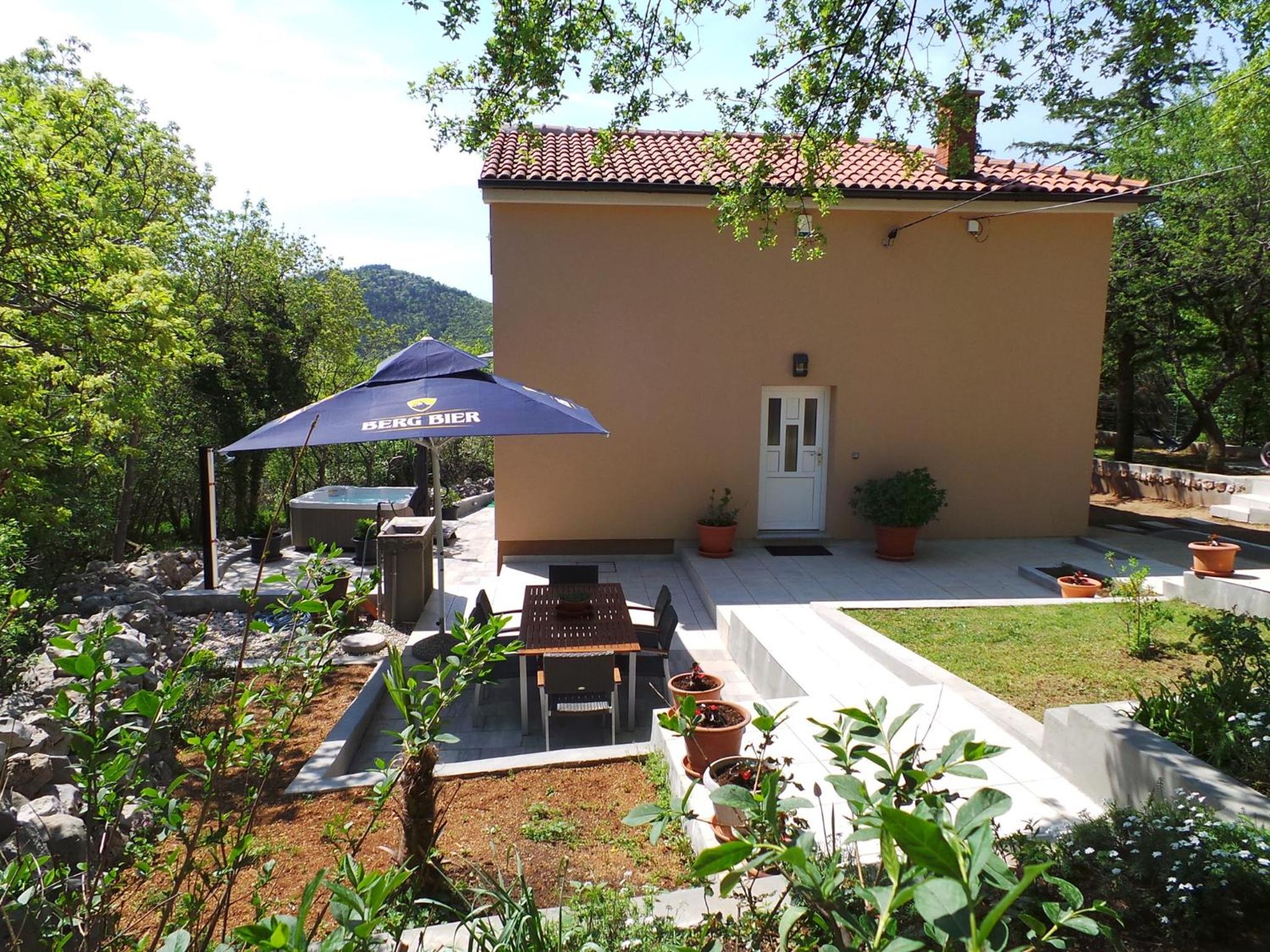 House Goga view 3